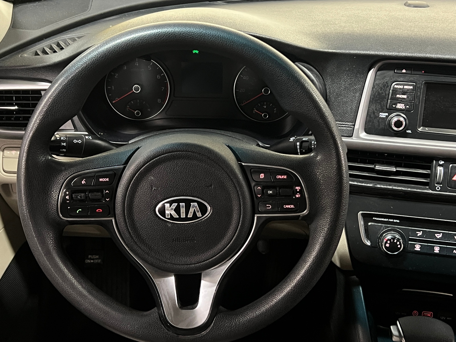 Thumbnail: 2017 Kia Optima - 5