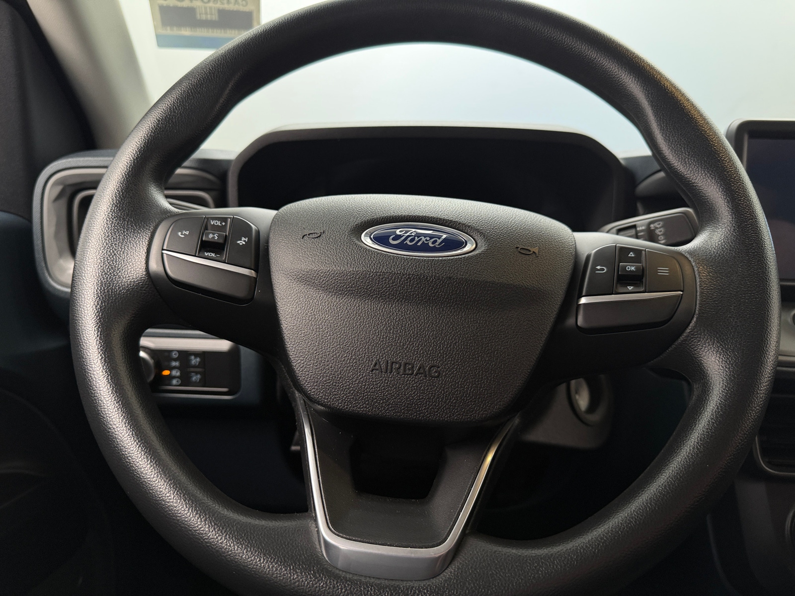 Thumbnail: 2022 Ford Maverick - 5