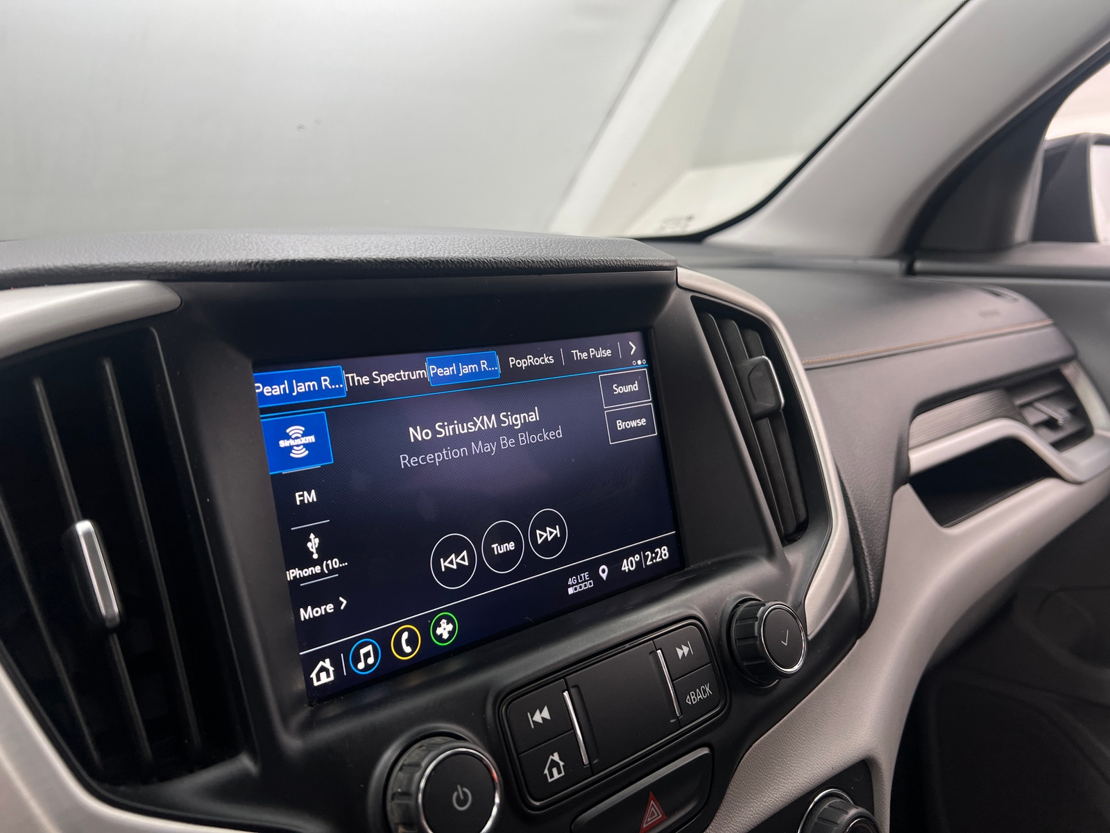 Thumbnail: 2020 GMC Terrain - 3