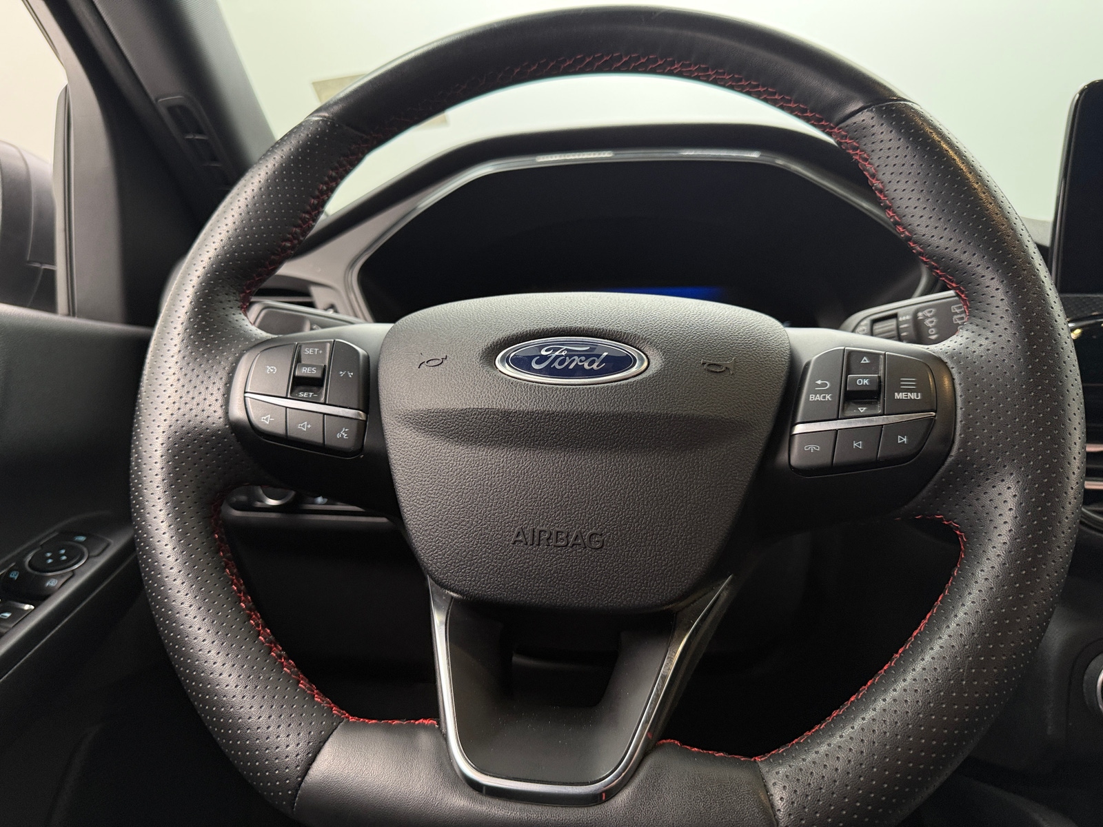 Thumbnail: 2024 Ford Escape - 4