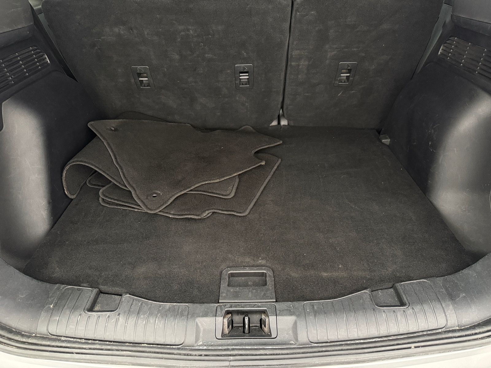 Thumbnail: 2024 Ford Escape - 6