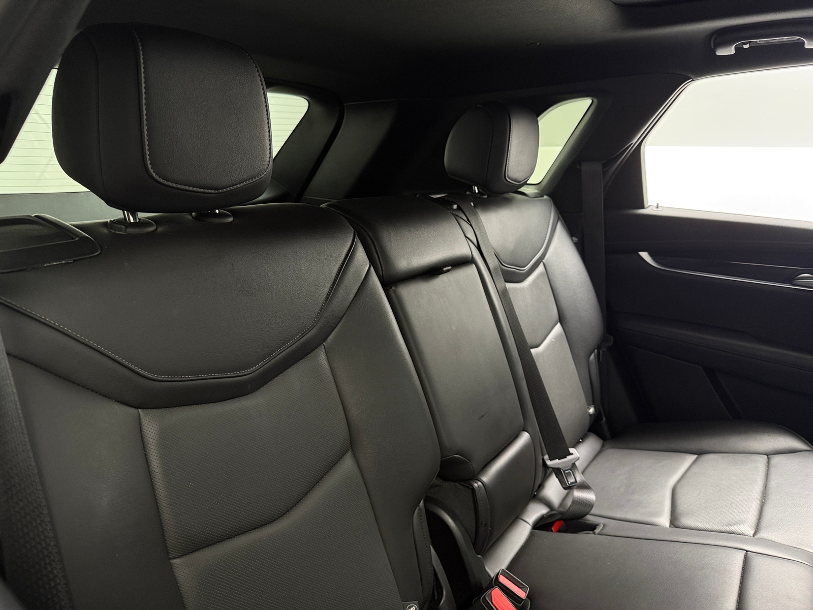 Thumbnail: 2024 Cadillac XT5 - 5