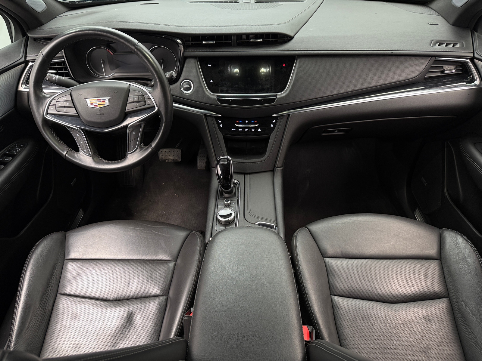 Thumbnail: 2024 Cadillac XT5 - 2