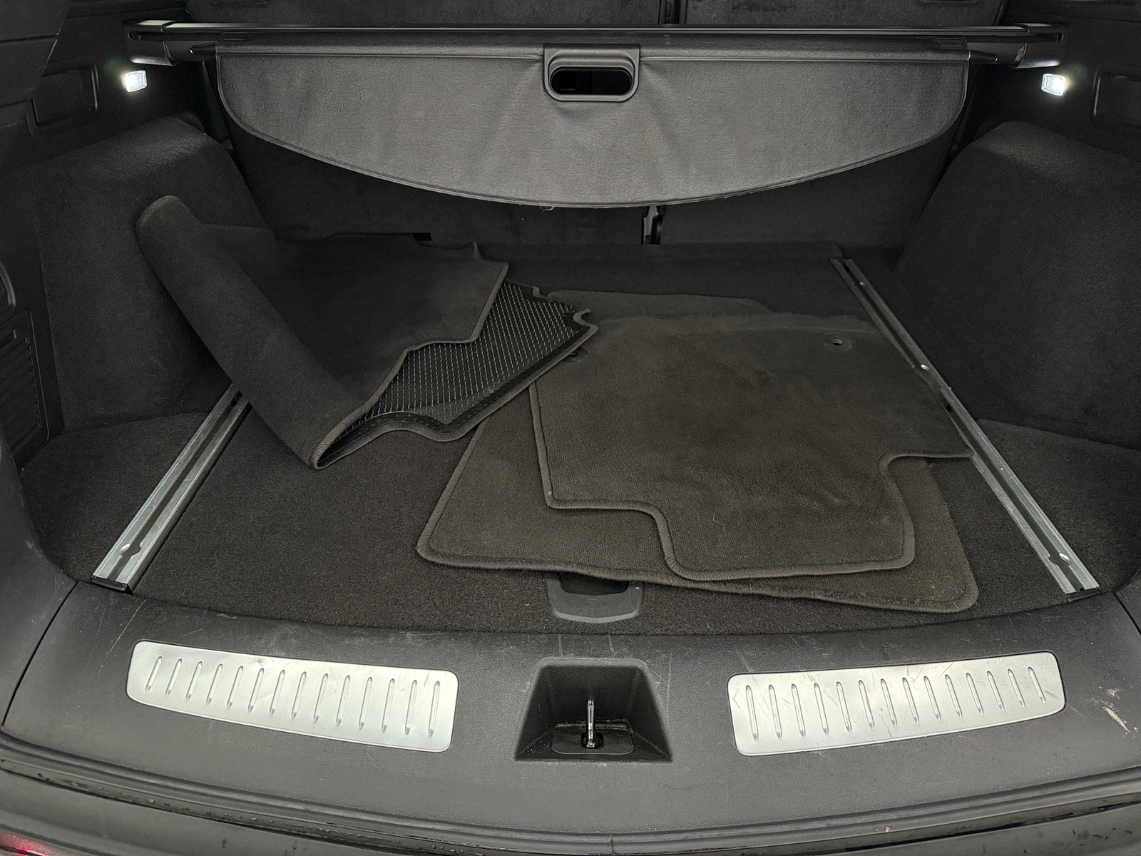 Thumbnail: 2024 Cadillac XT5 - 6