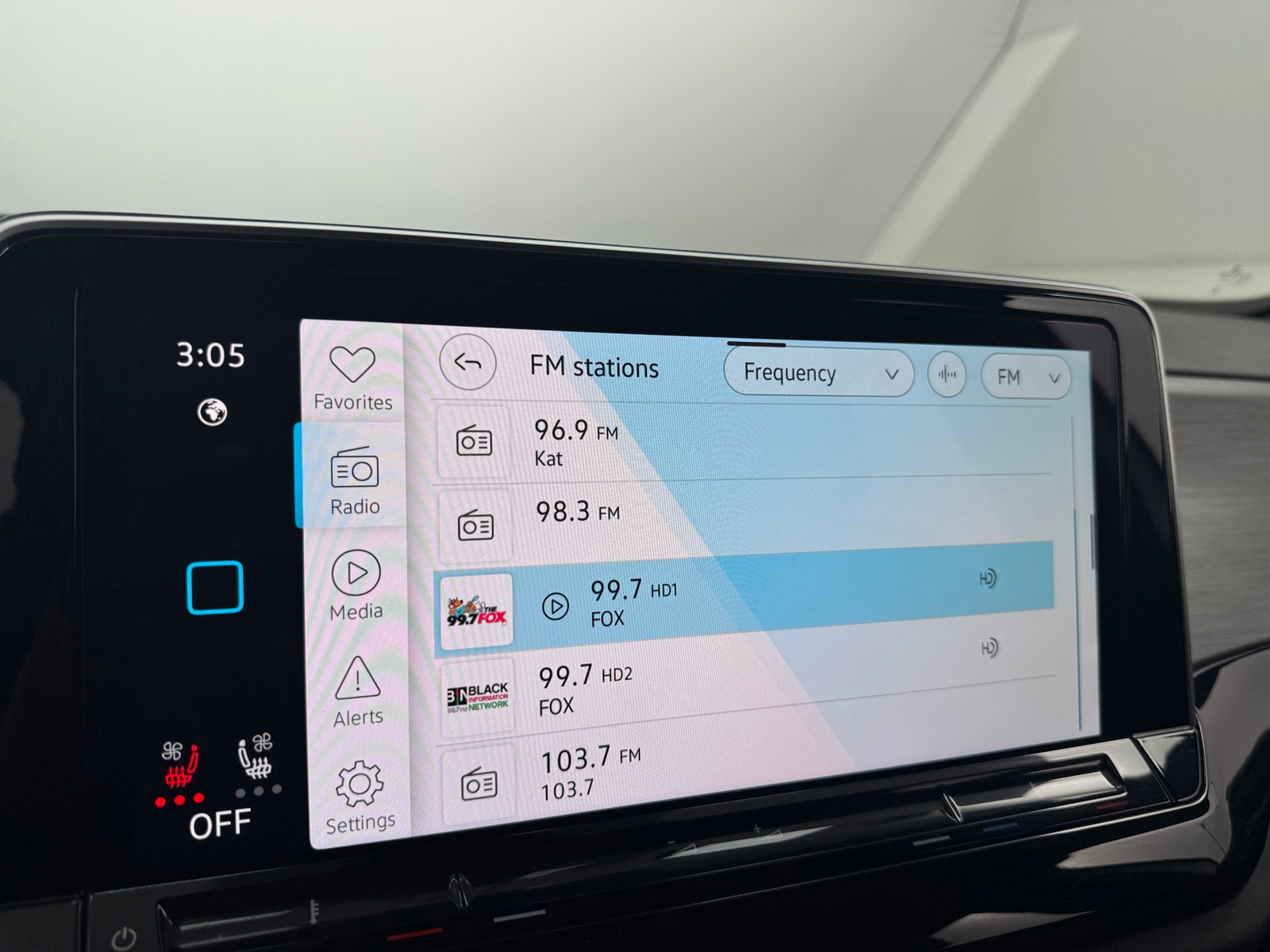 Thumbnail: 2025 Volkswagen Atlas - 3