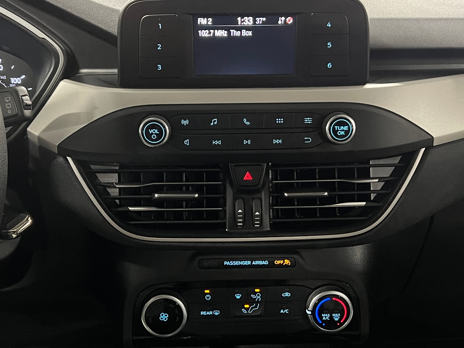 Thumbnail: 2021 Ford Escape - 4