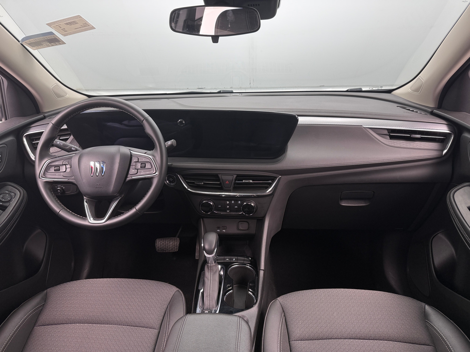 Thumbnail: 2025 Buick Encore GX - 2