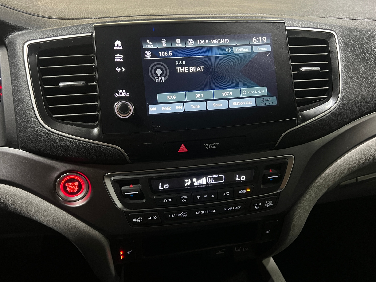 Thumbnail: 2020 Honda Pilot - 3