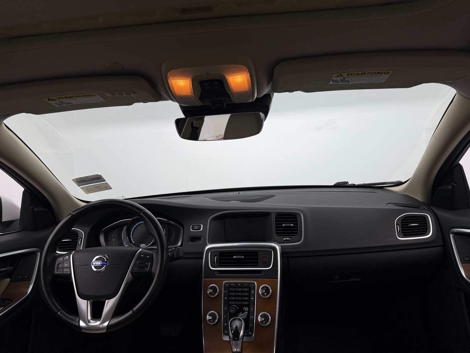 Thumbnail: 2016 Volvo S60 - 2