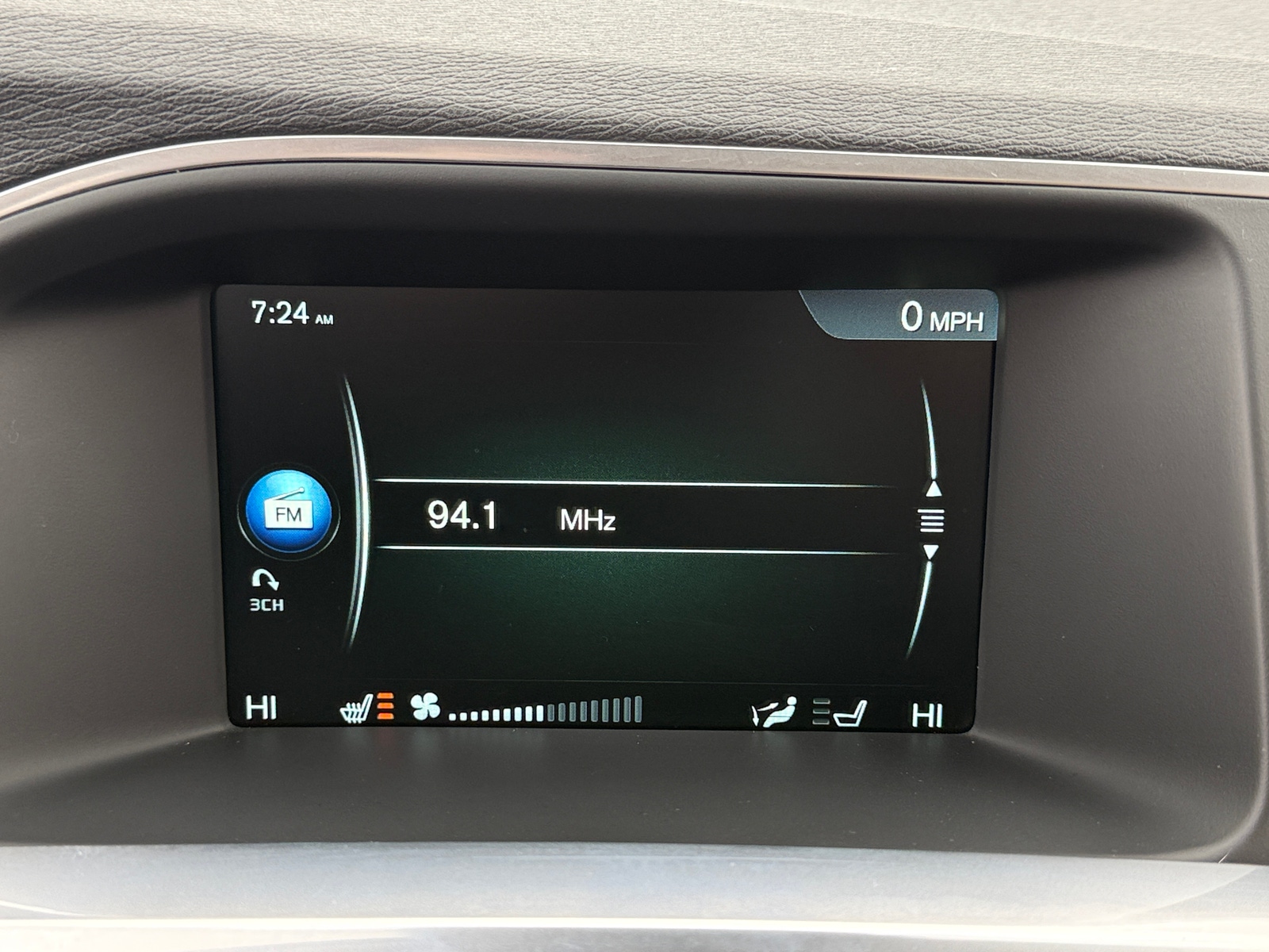 Thumbnail: 2016 Volvo S60 - 3