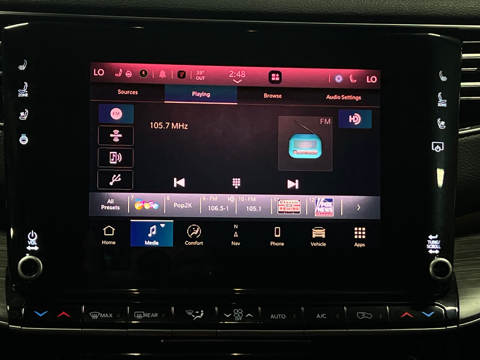 Thumbnail: 2024 Jeep Wagoneer - 3