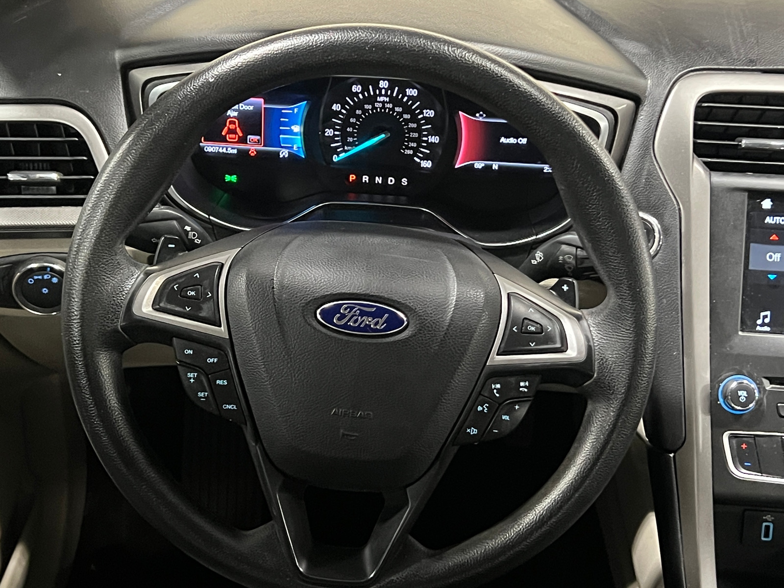 Thumbnail: 2017 Ford Fusion - 5