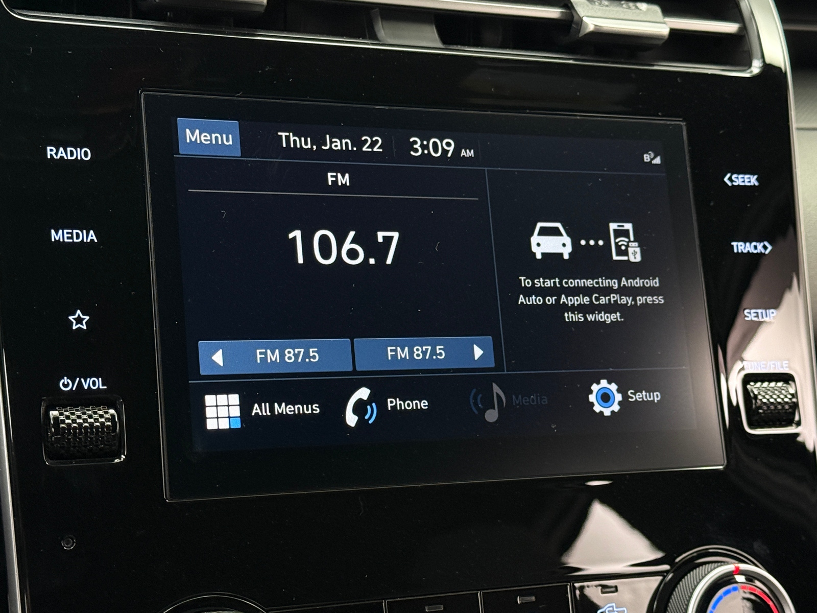 Thumbnail: 2023 Hyundai Santa Cruz - 4