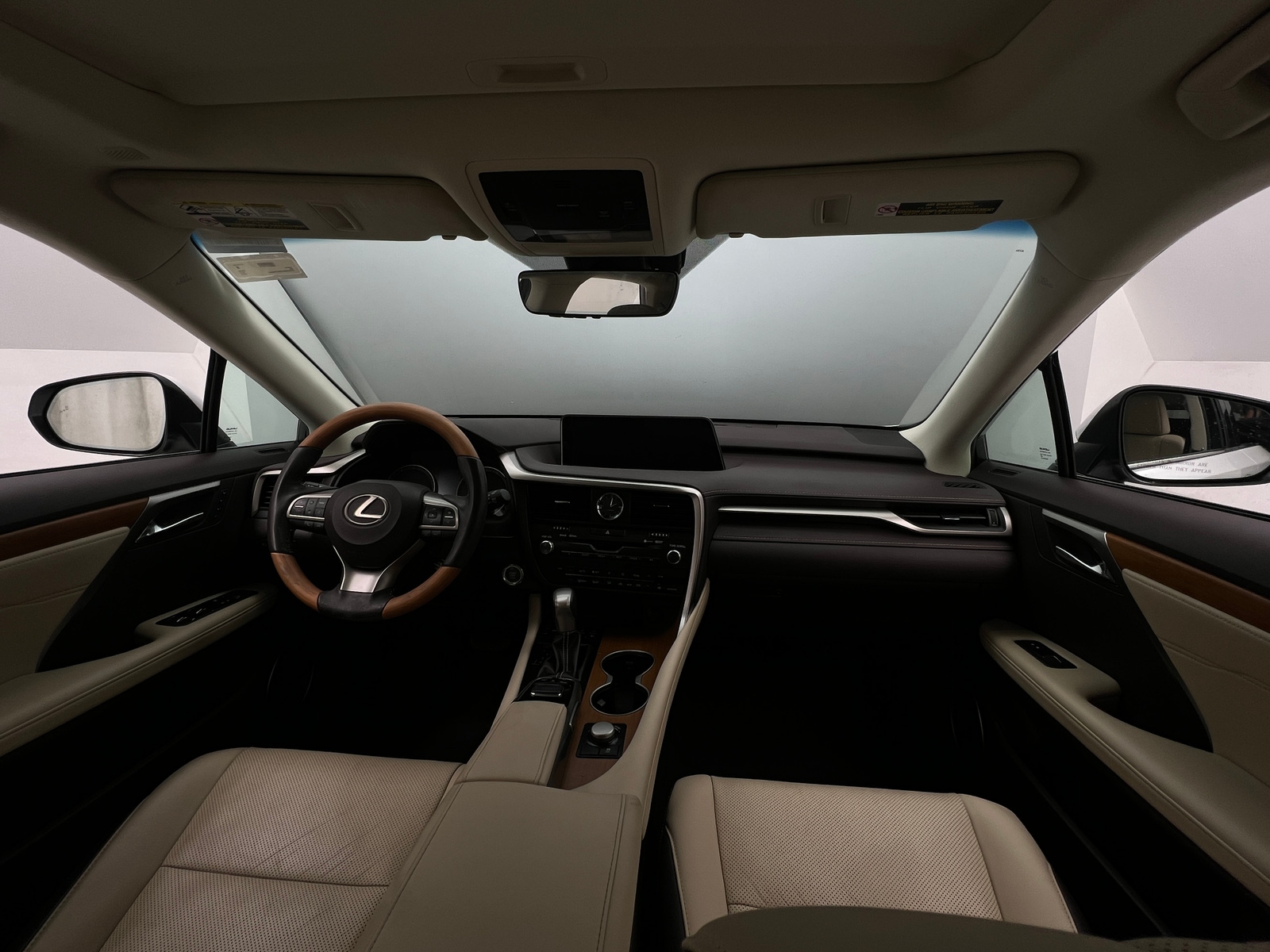 Thumbnail: 2019 Lexus RX - 3