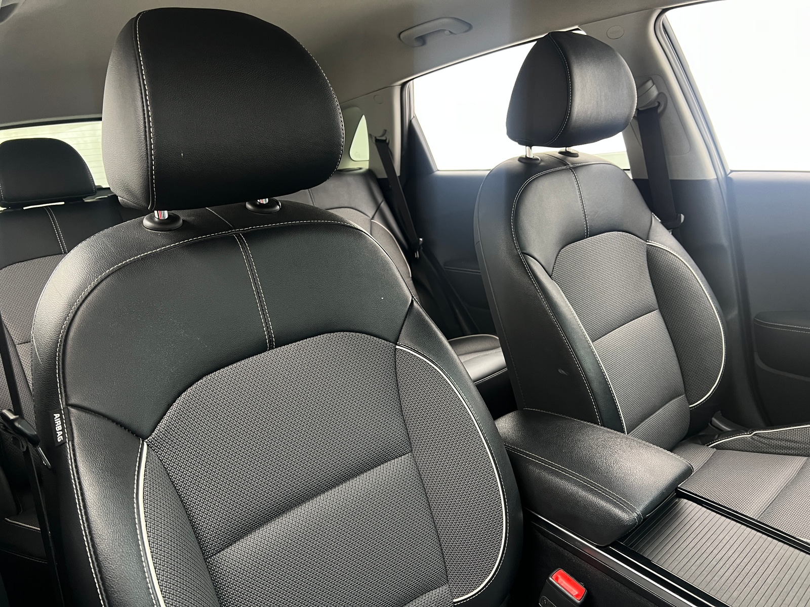 Thumbnail: 2020 Kia Niro - 2