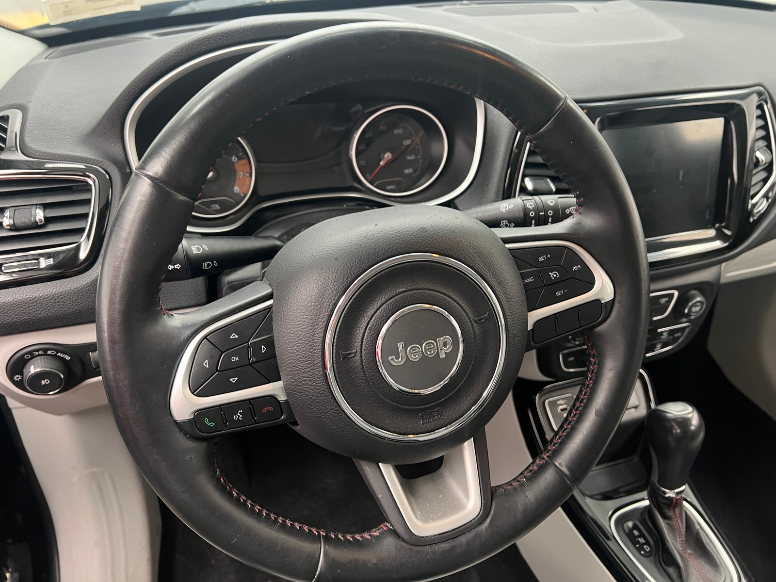Thumbnail: 2019 Jeep Compass - 4