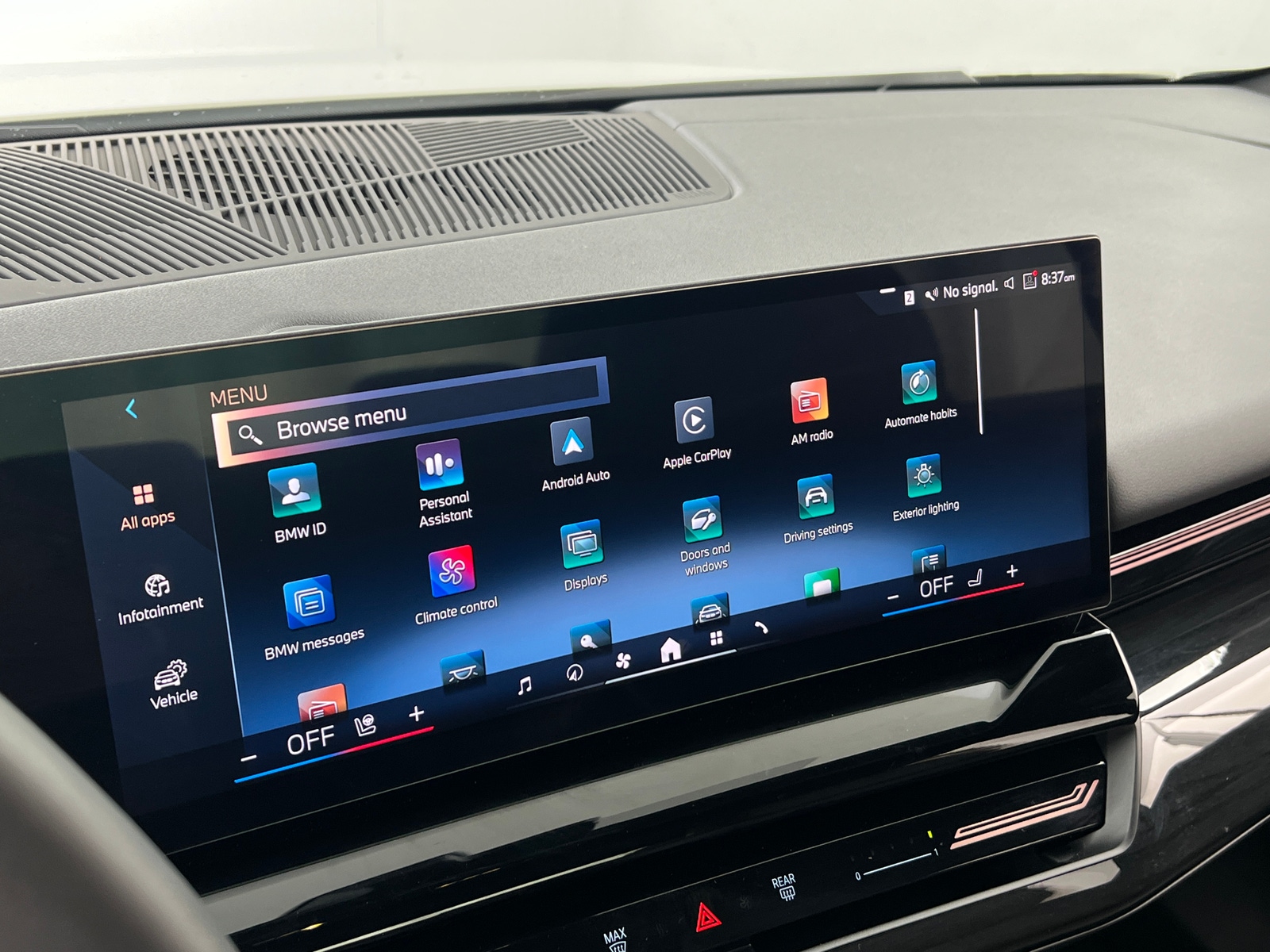 Thumbnail: 2024 BMW 5 Series - 3