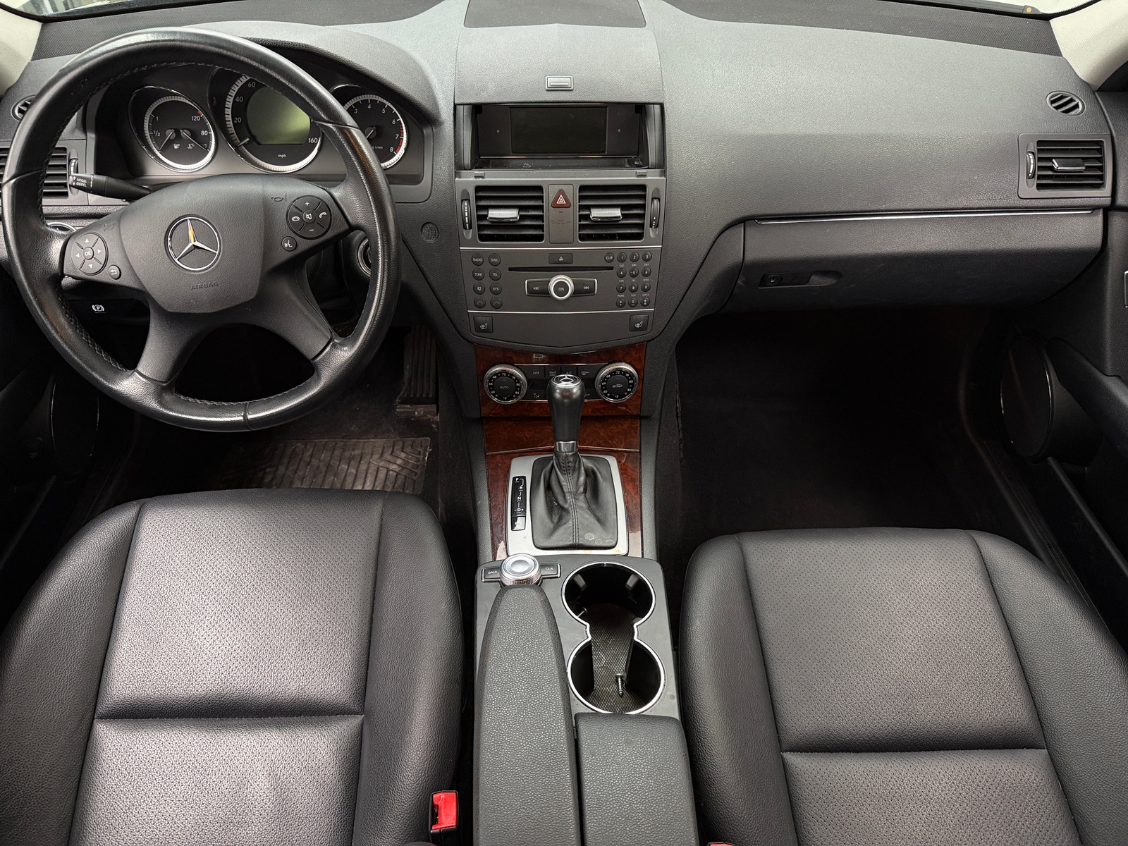 Thumbnail: 2011 Mercedes-Benz C-Class - 2