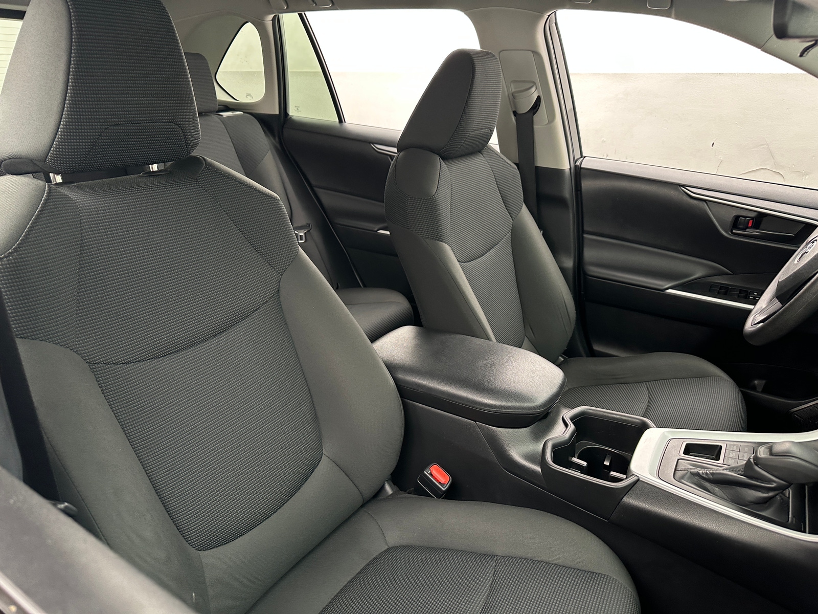 Thumbnail: 2024 Toyota RAV4 - 2