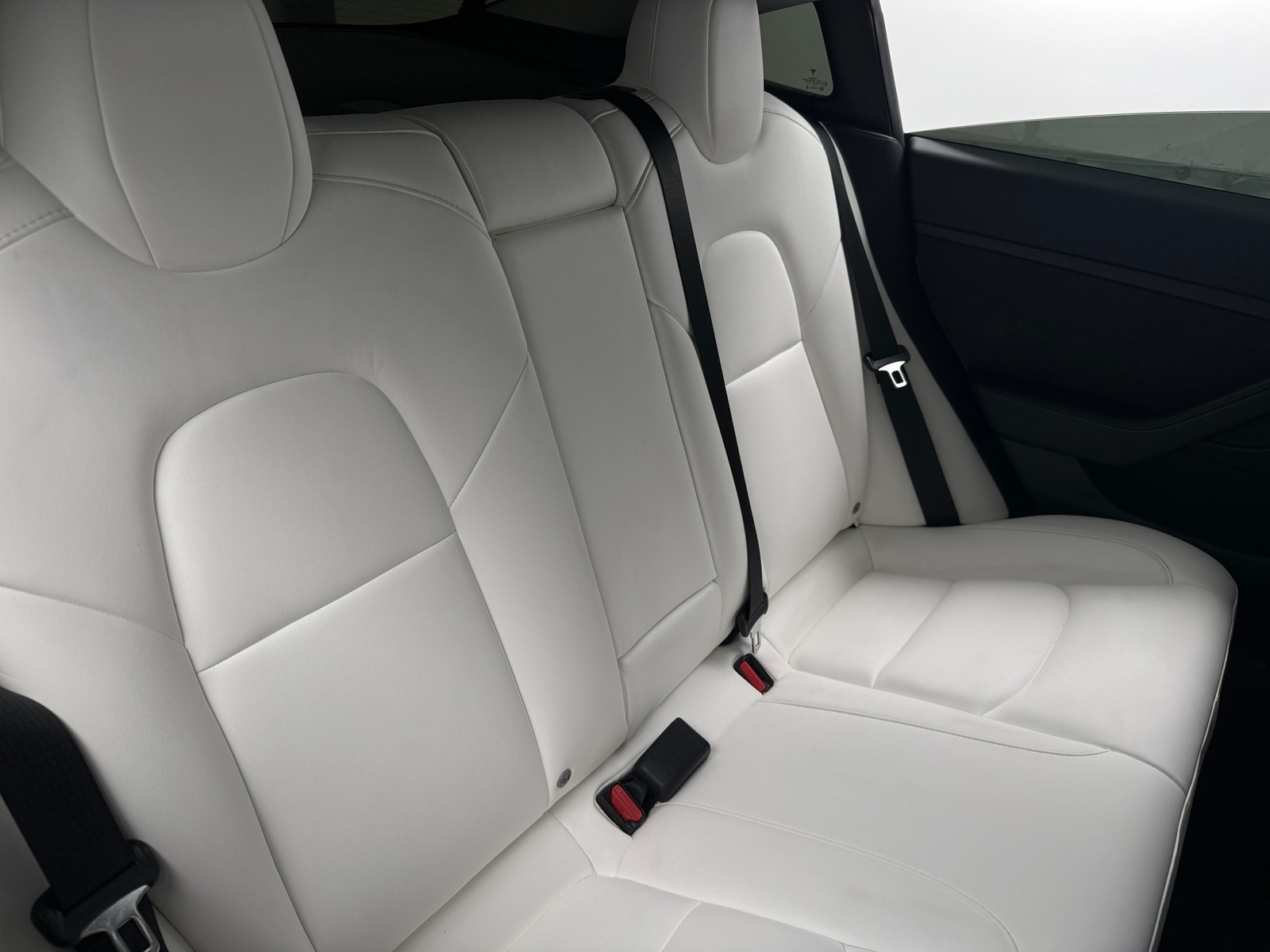 Thumbnail: 2021 Tesla Model 3 - 4