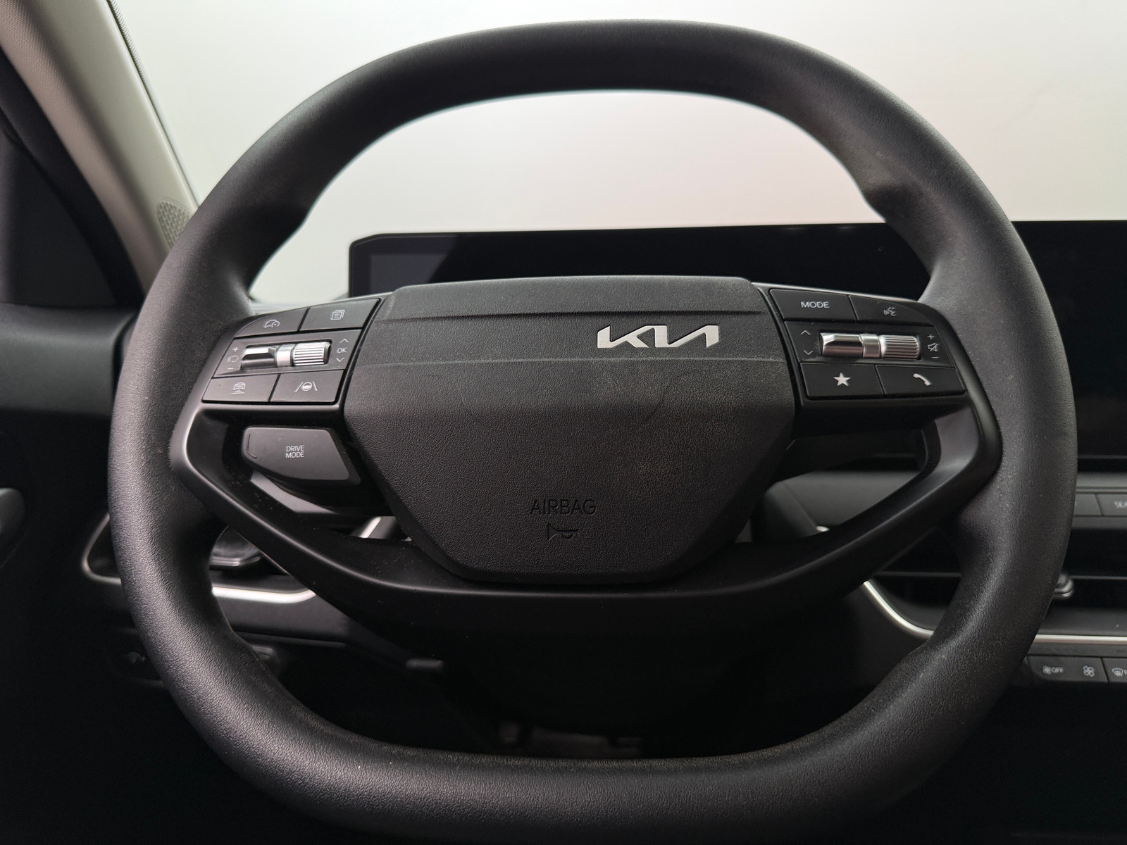 Thumbnail: 2025 Kia K4 - 5