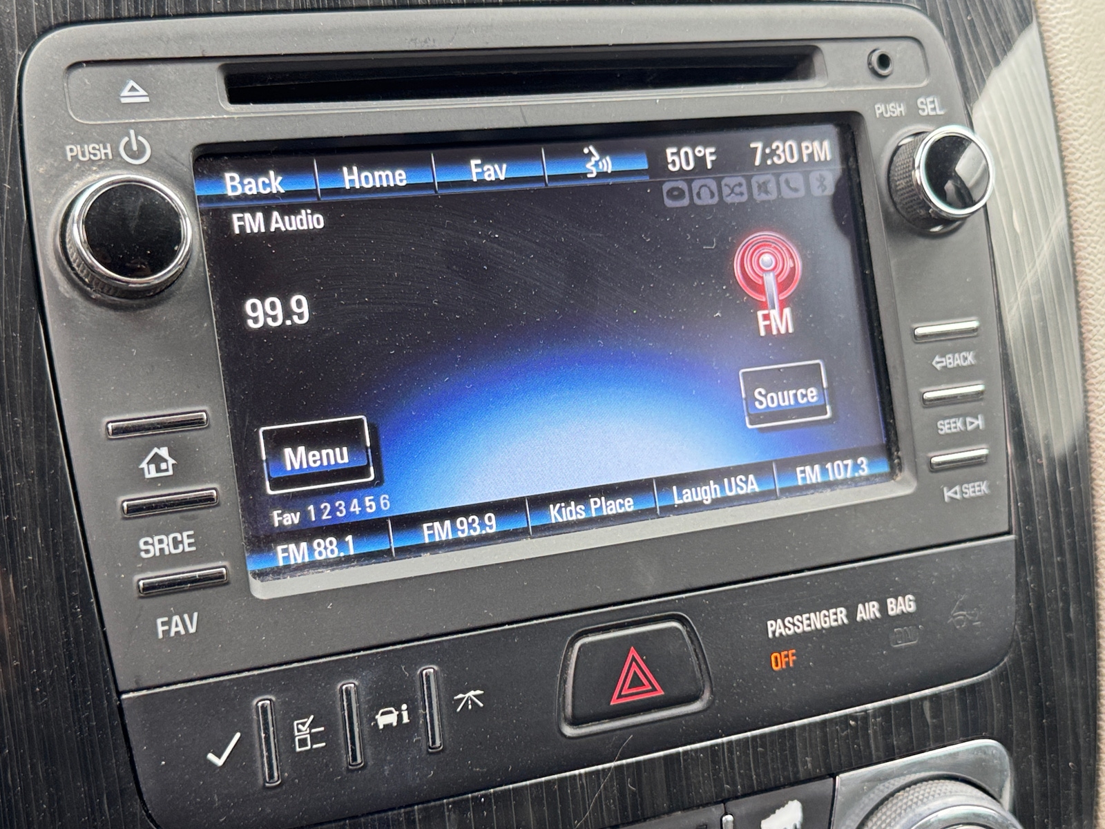 Thumbnail: 2015 Chevrolet Traverse - 4