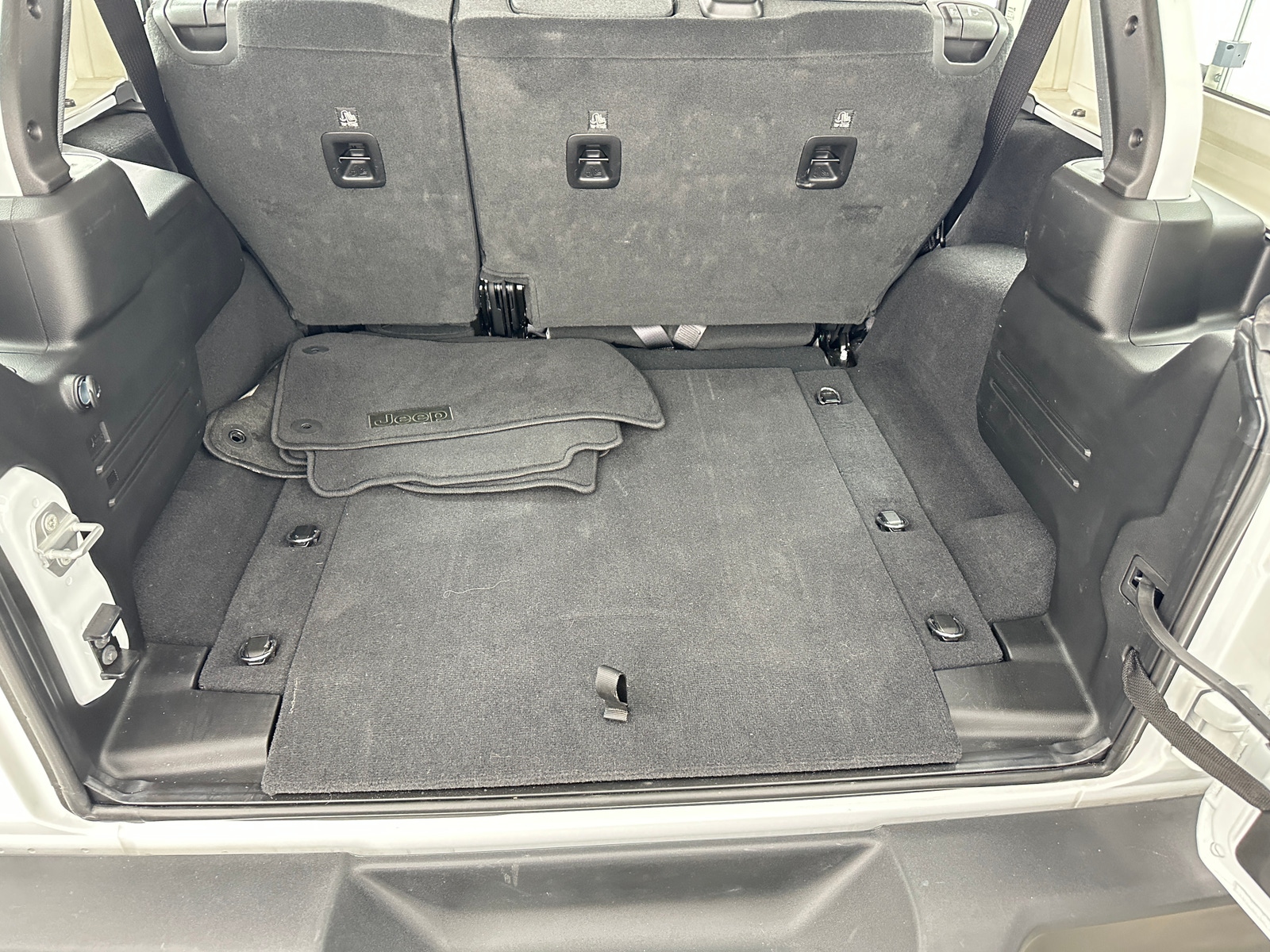 Thumbnail: 2025 Jeep Wrangler - 7