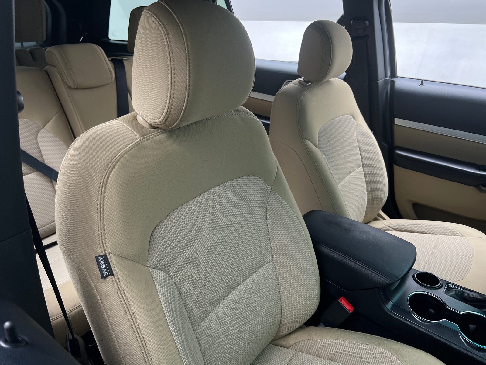 Thumbnail: 2016 Ford Explorer - 2