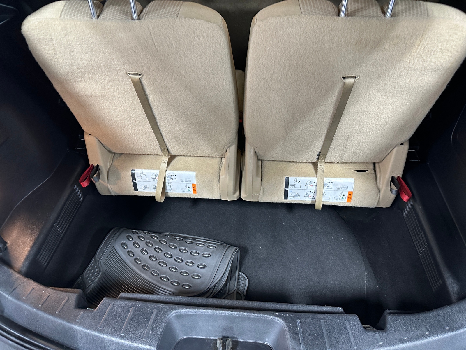 Thumbnail: 2016 Ford Explorer - 7