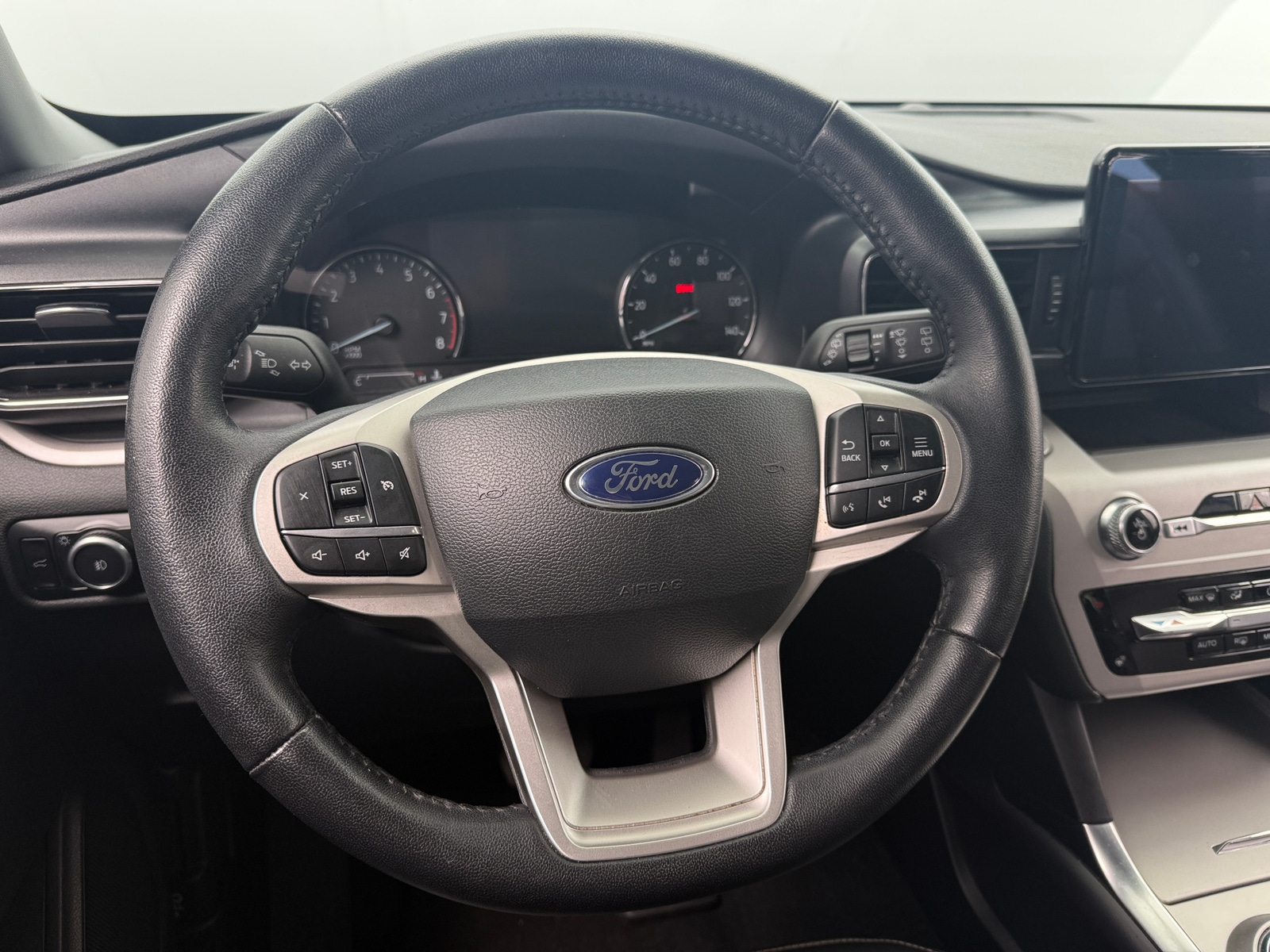 Thumbnail: 2024 Ford Explorer - 4