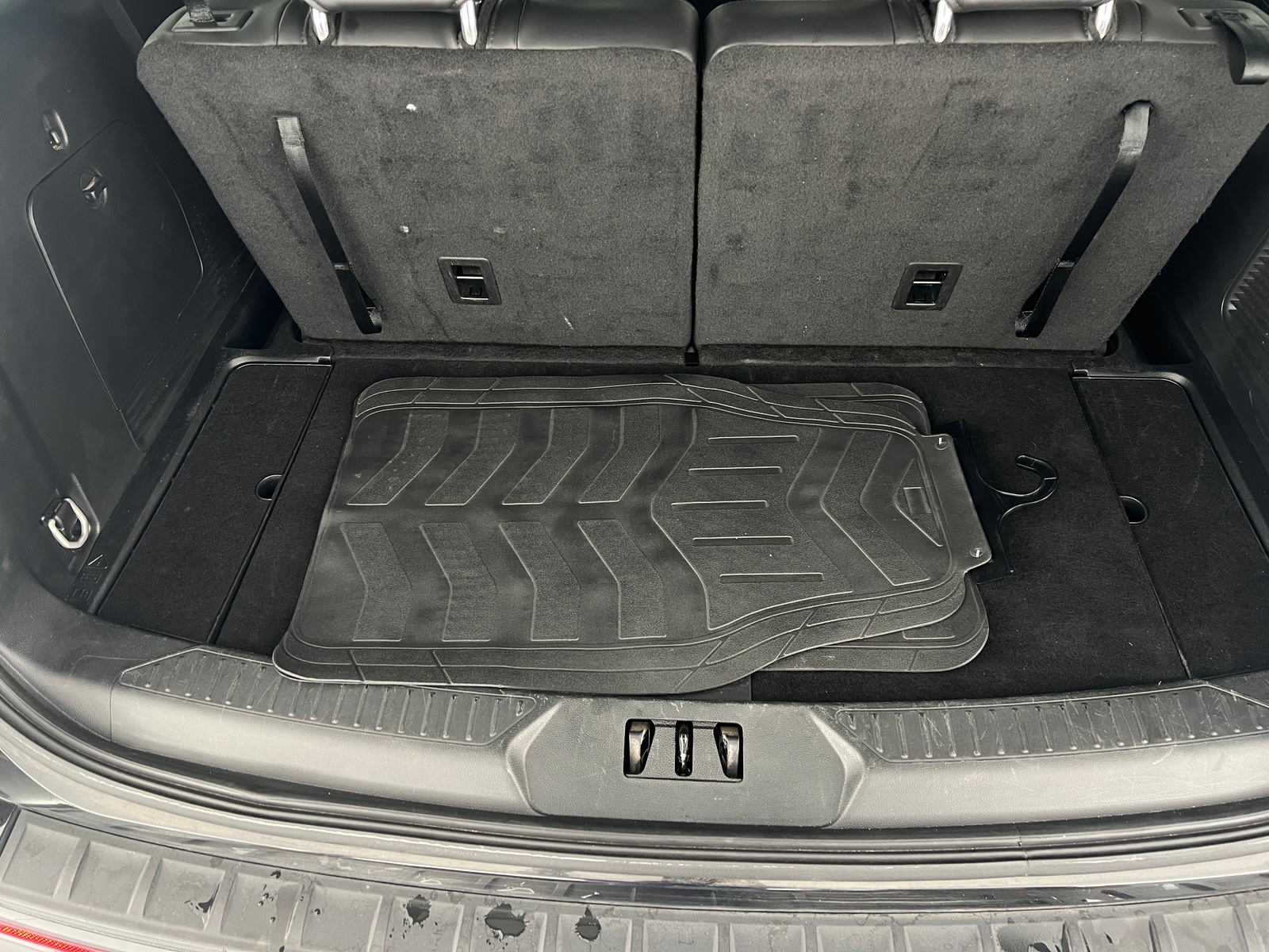 Thumbnail: 2024 Ford Explorer - 6