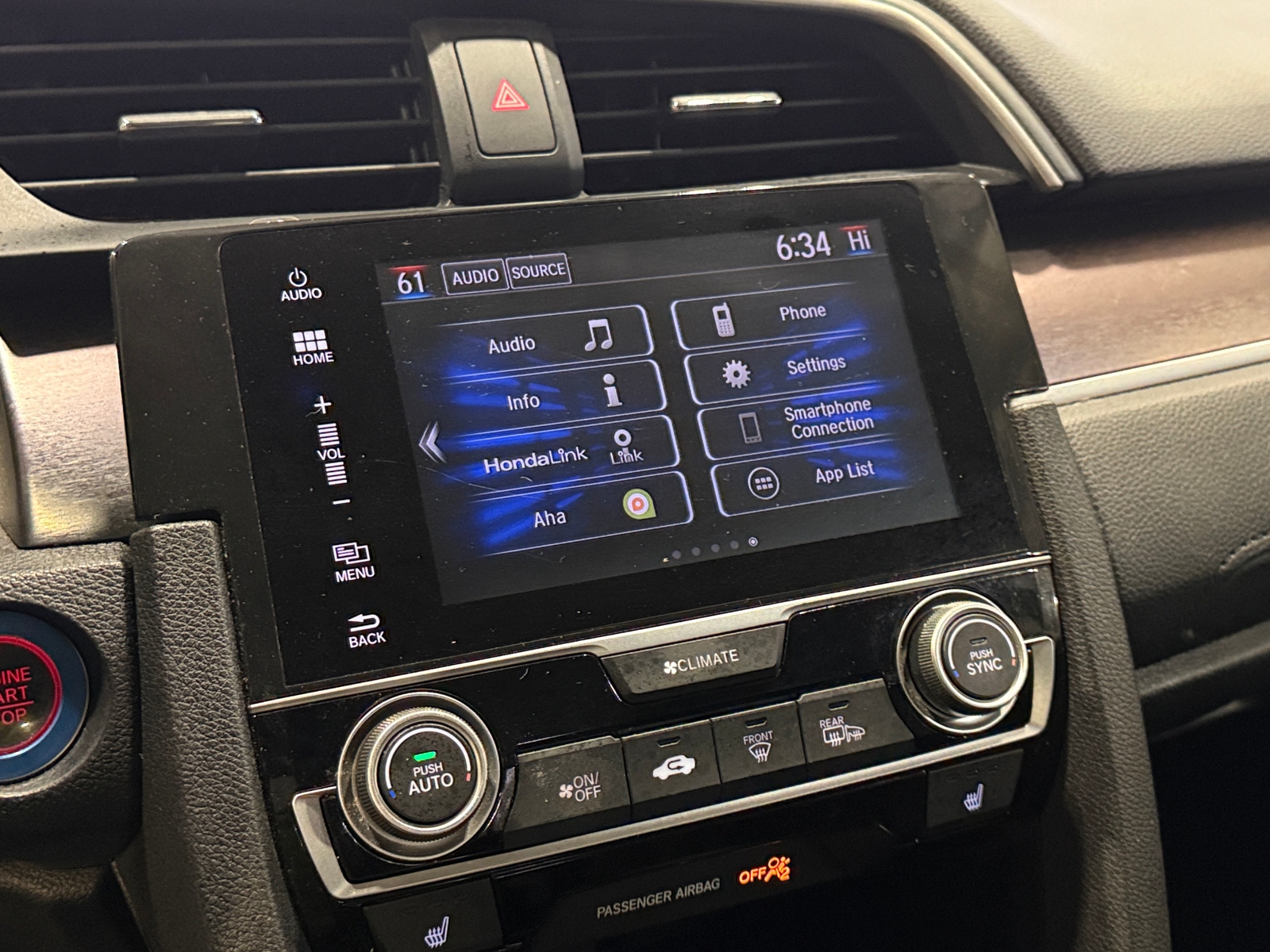 Thumbnail: 2016 Honda Civic - 4