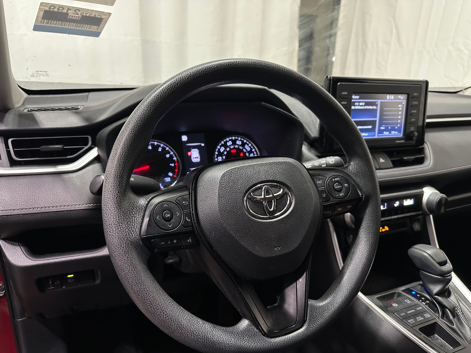 Thumbnail: 2021 Toyota RAV4 - 5