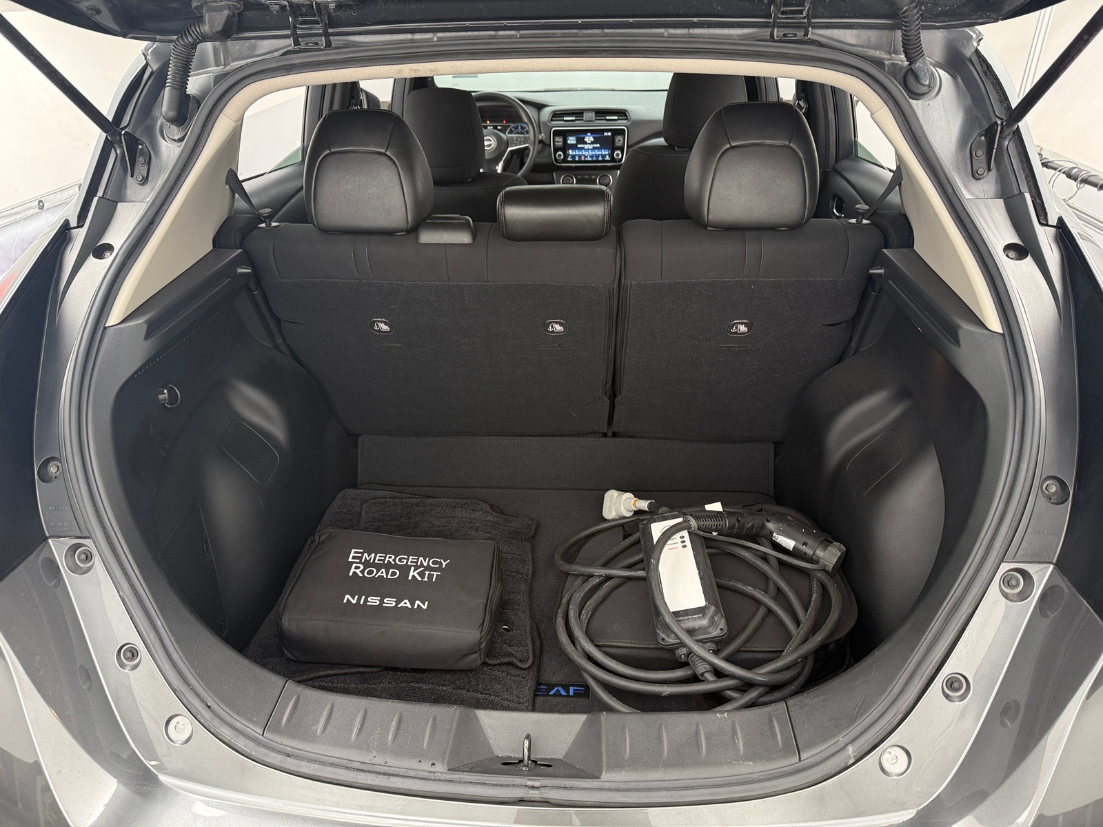 Thumbnail: 2023 Nissan Leaf - 7