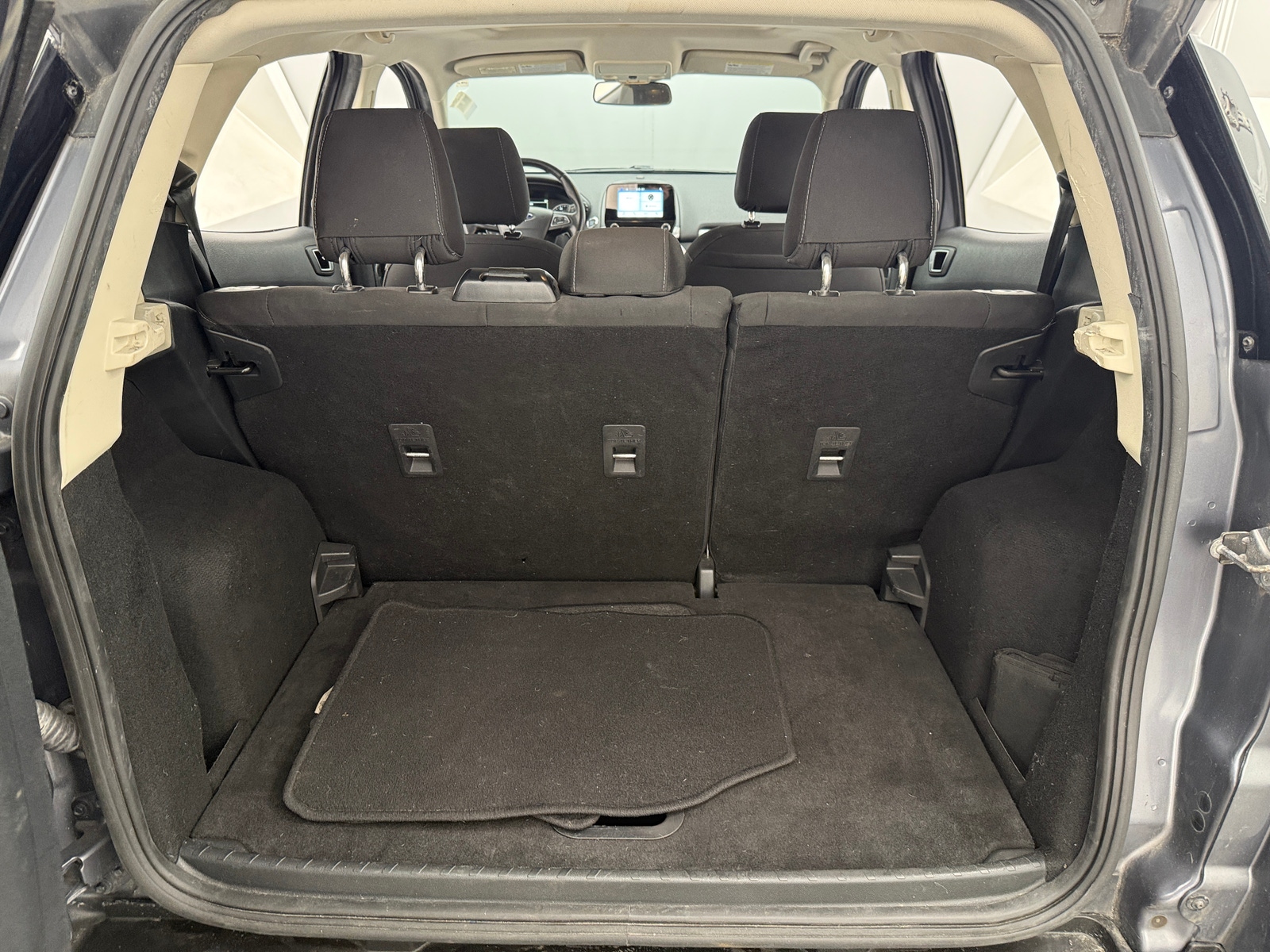 Thumbnail: 2018 Ford EcoSport - 7