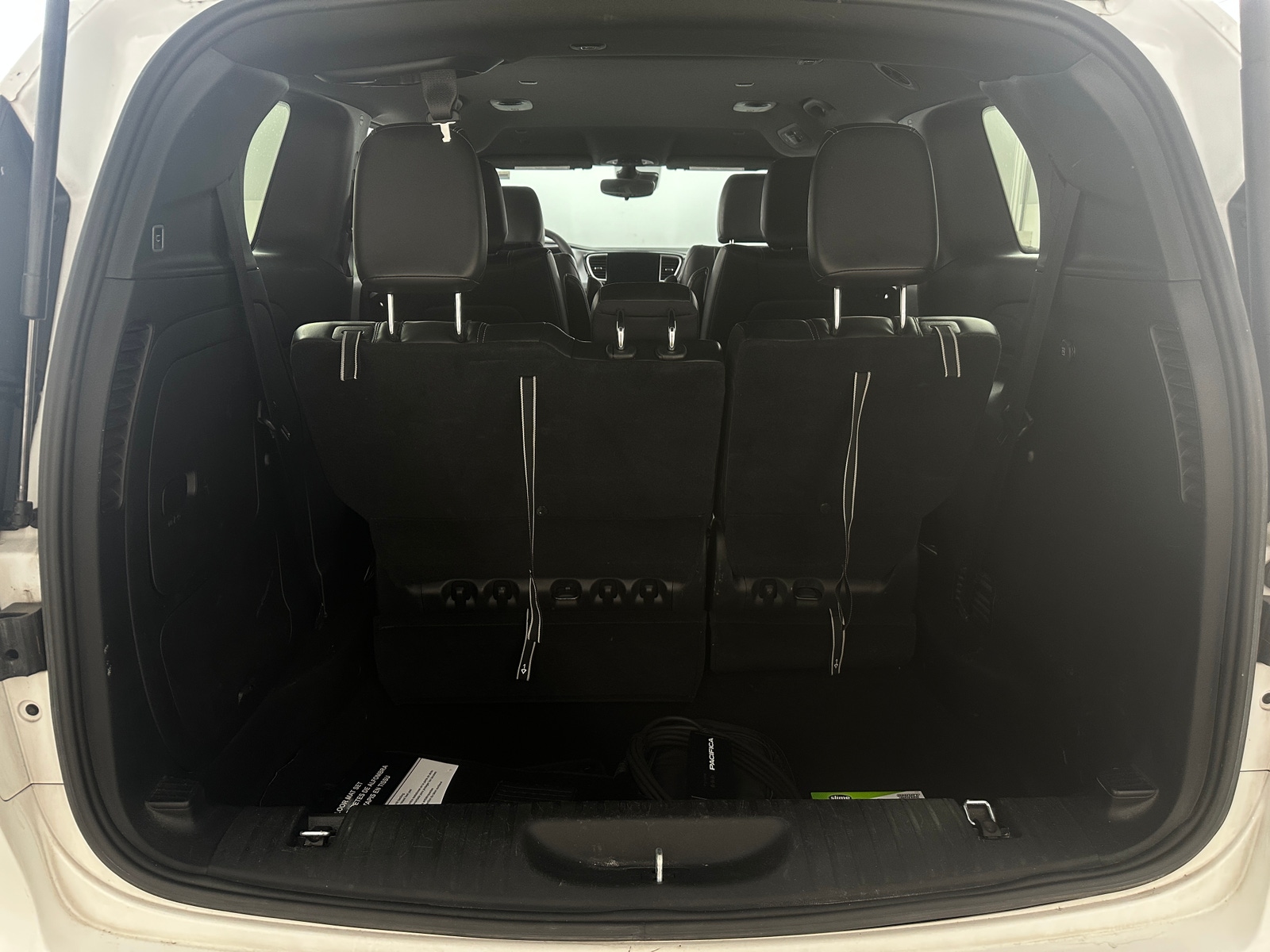 Thumbnail: 2024 Chrysler Pacifica - 6