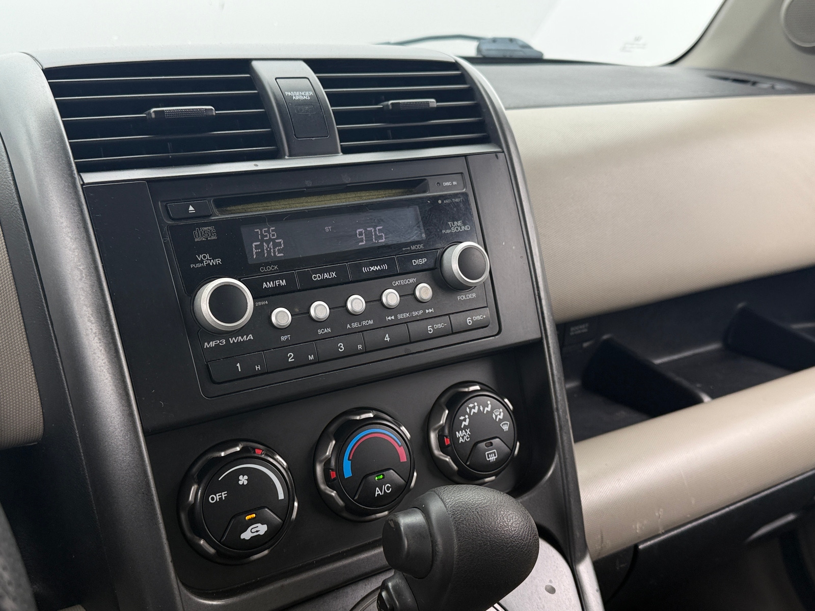 Thumbnail: 2011 Honda Element - 4