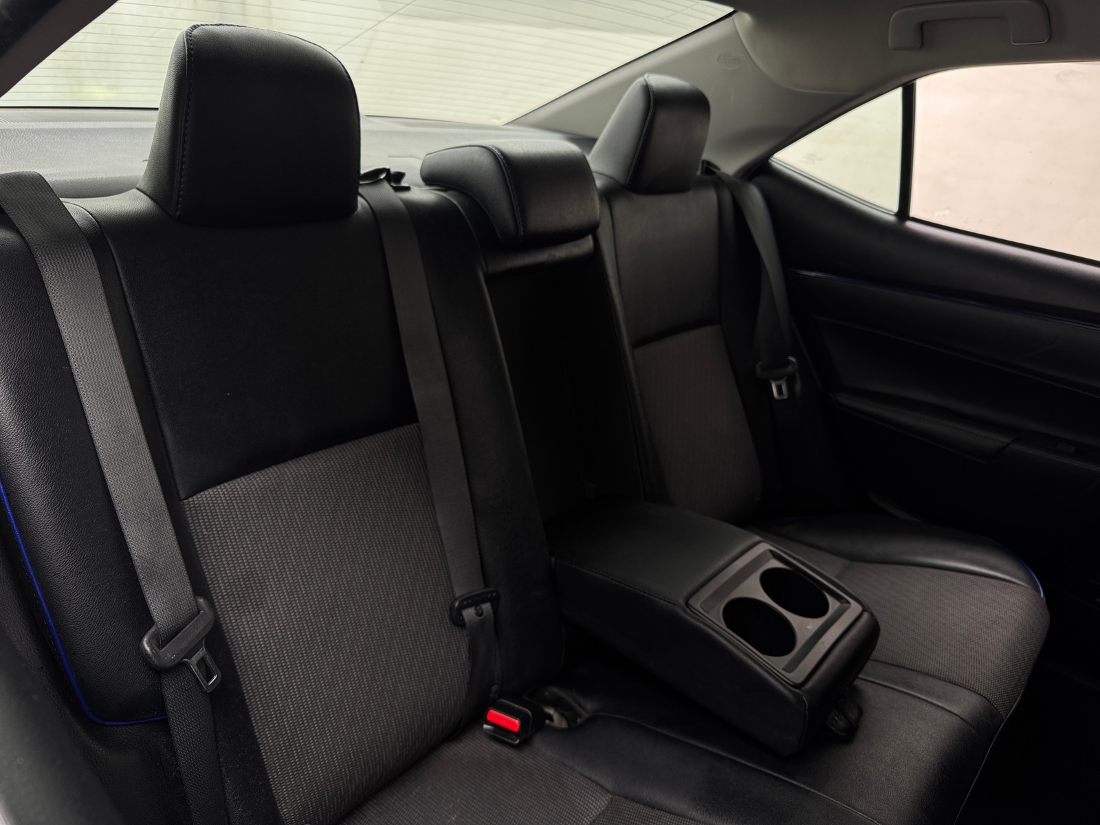 Thumbnail: 2018 Toyota Corolla - 6