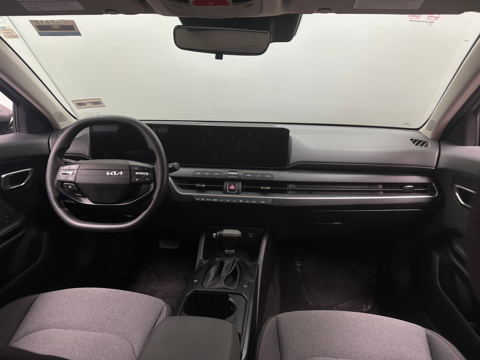 Thumbnail: 2025 Kia K4 - 3