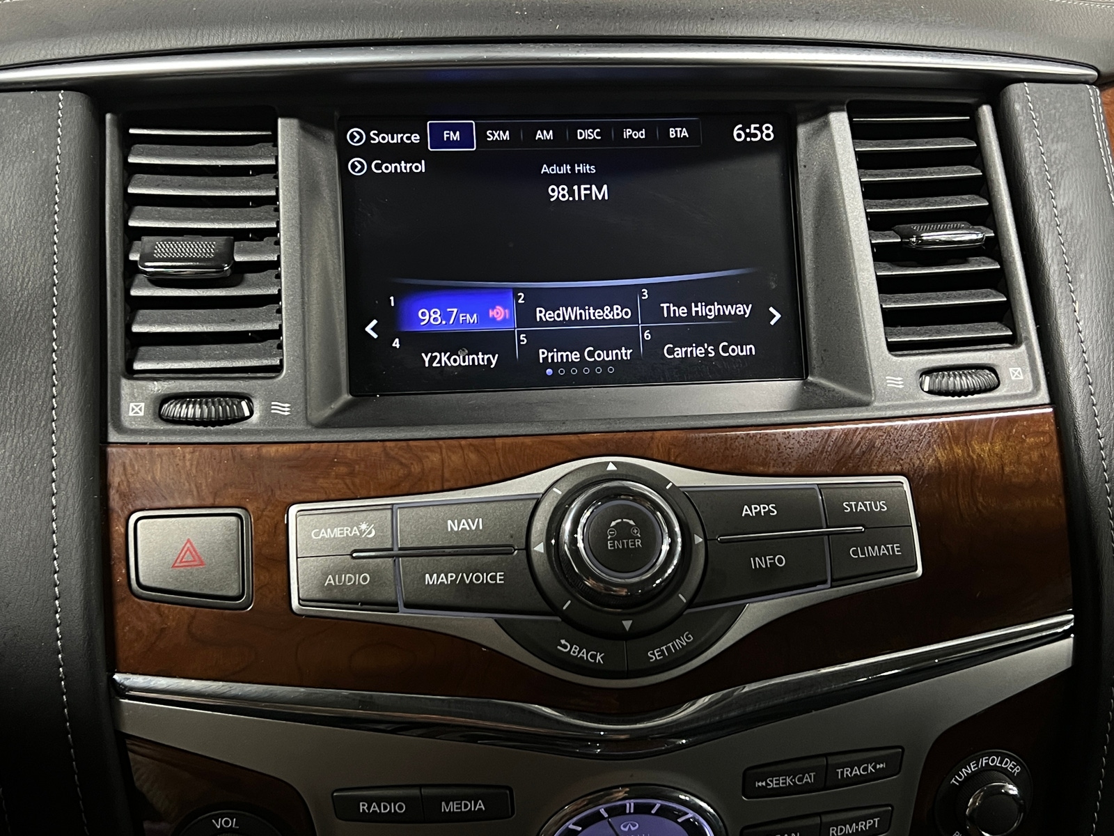 Thumbnail: 2018 INFINITI QX80 - 3