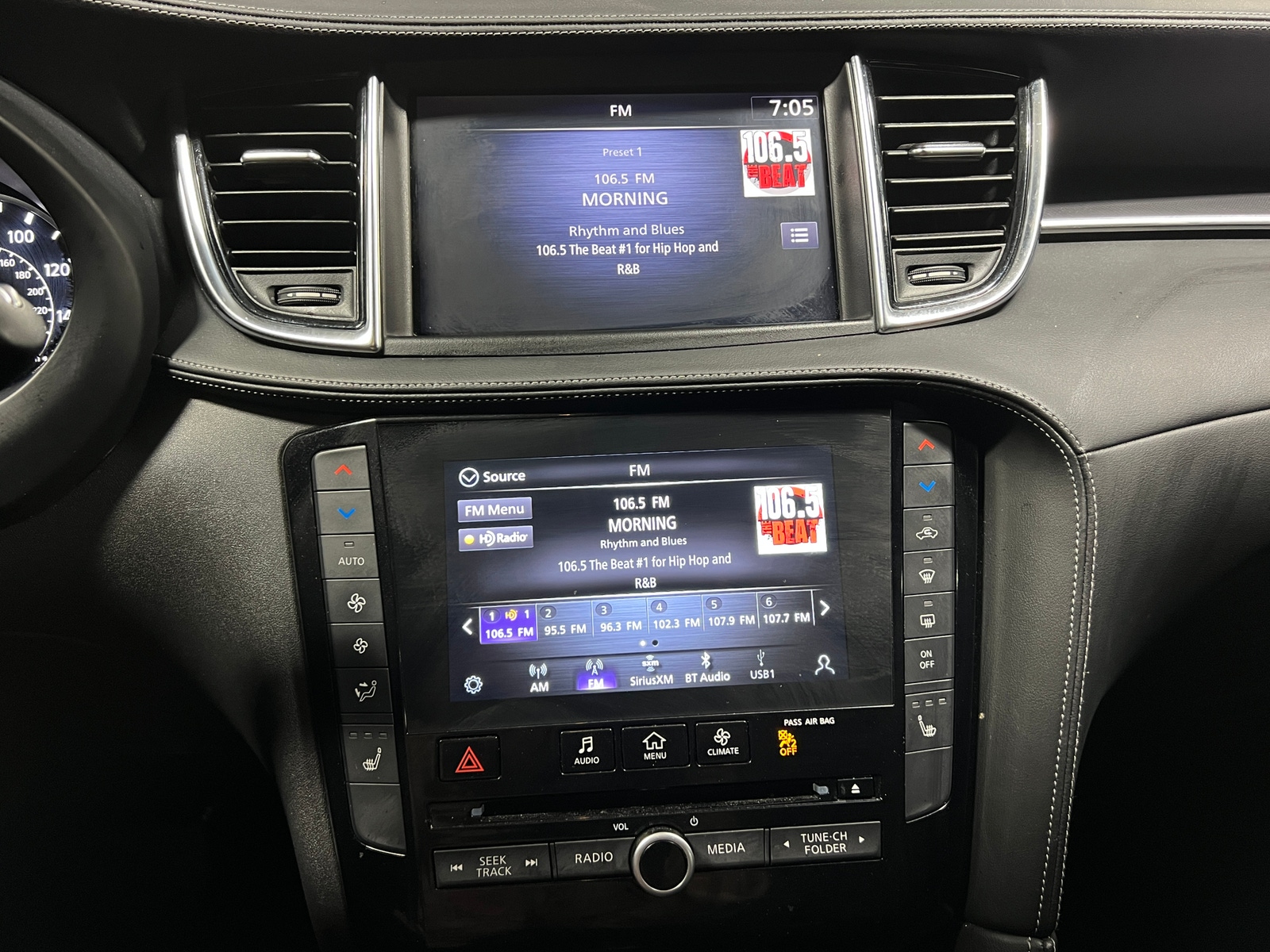 Thumbnail: 2022 INFINITI QX55 - 3