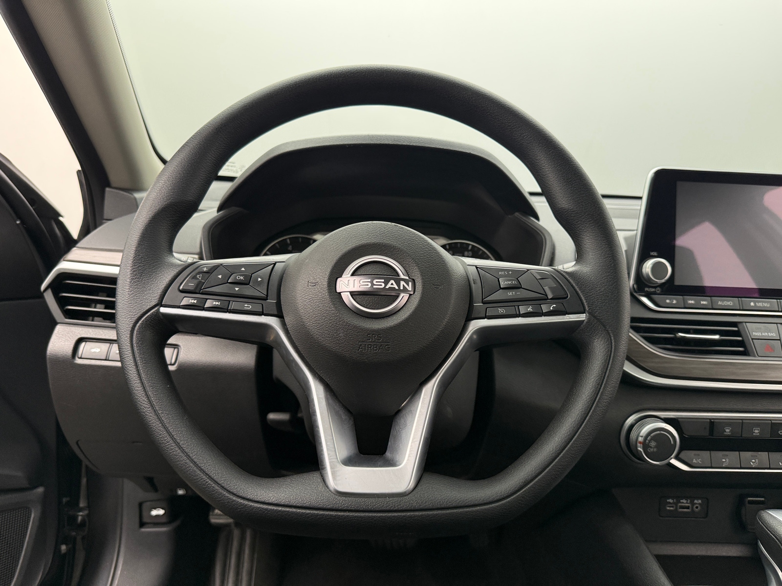 Thumbnail: 2025 Nissan Altima - 5