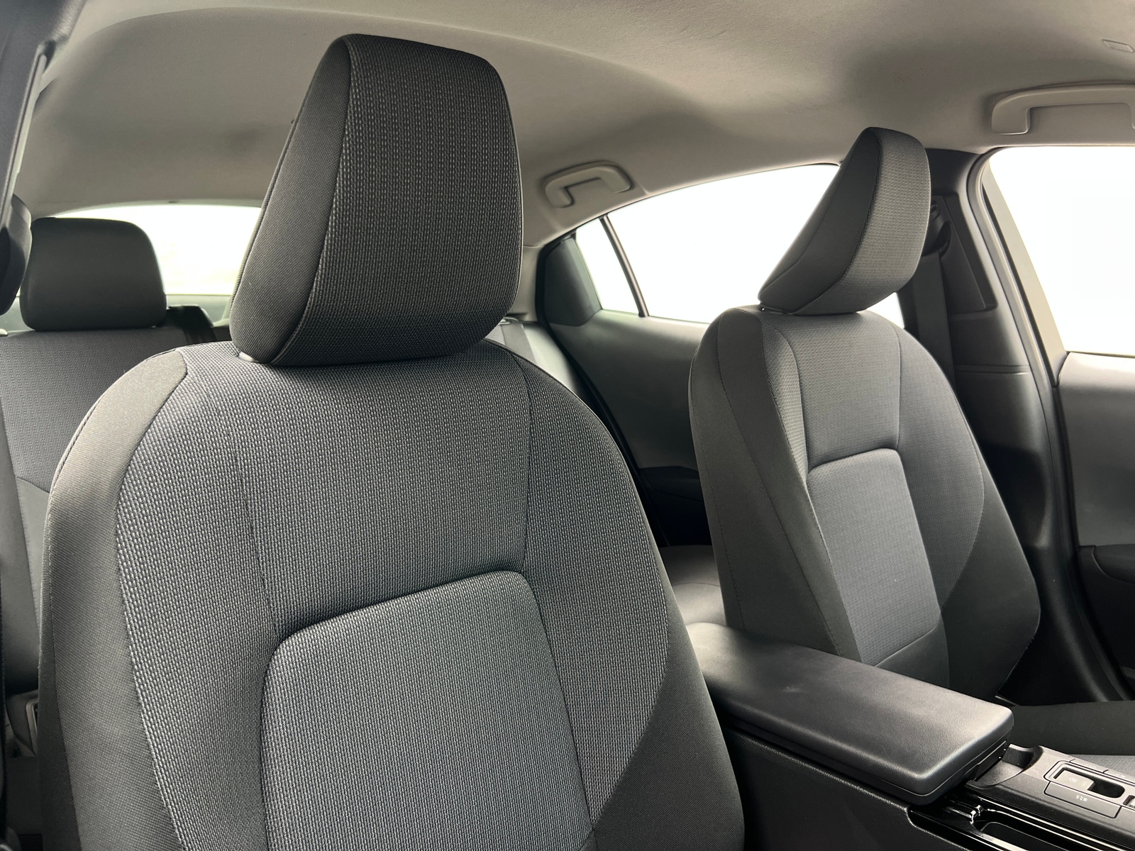 Thumbnail: 2025 Toyota Prius - 2