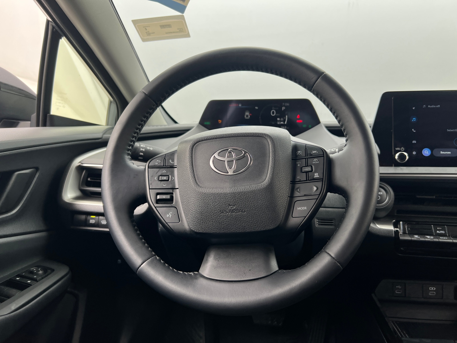 Thumbnail: 2025 Toyota Prius - 5