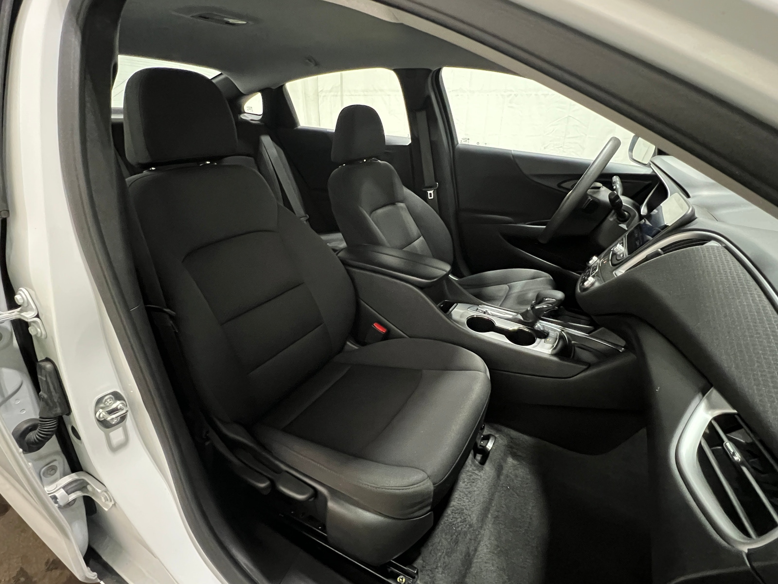 Thumbnail: 2024 Chevrolet Malibu - 2