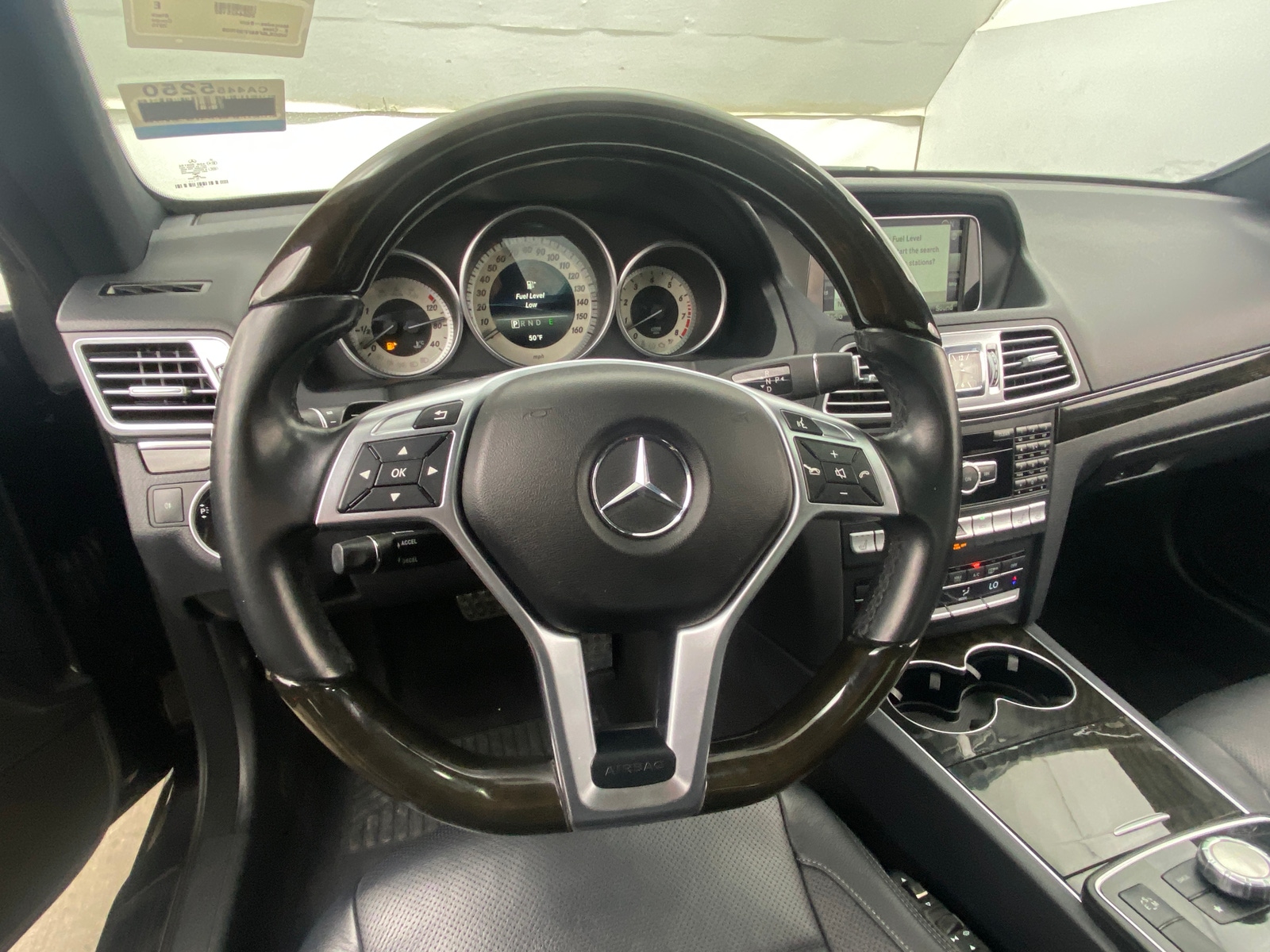 Thumbnail: 2015 Mercedes-Benz E-Class - 3