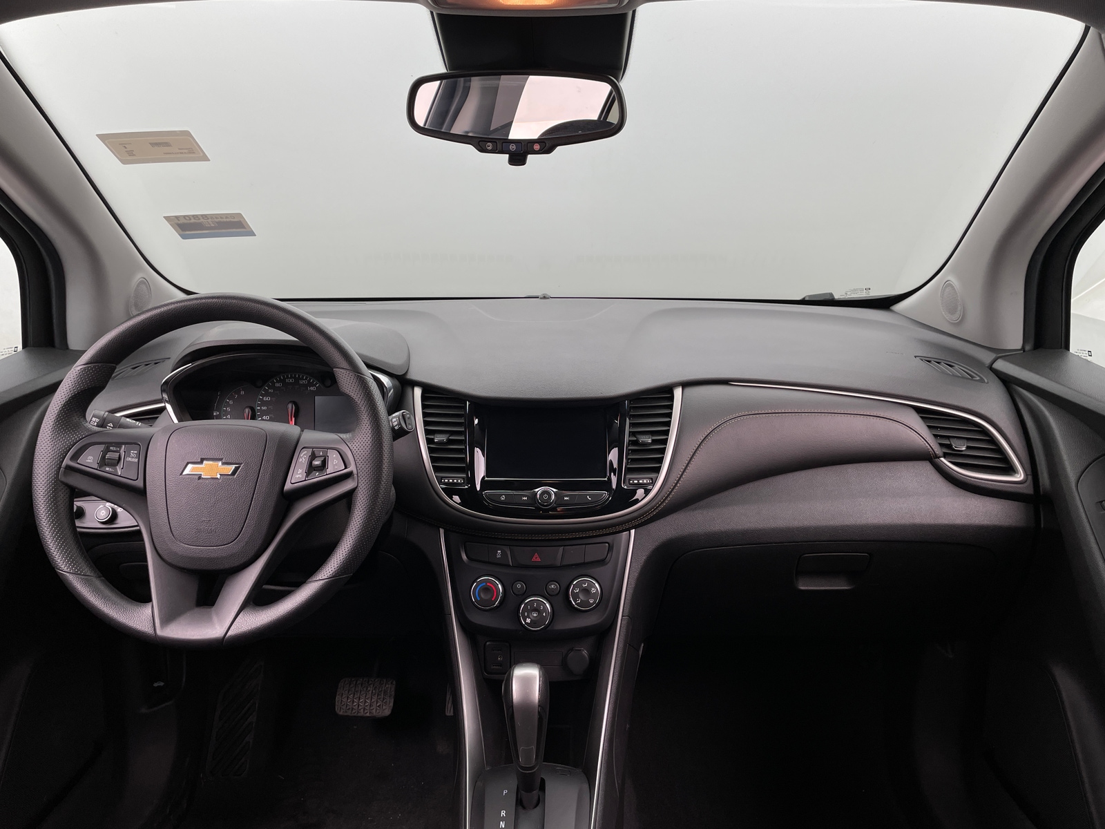 Thumbnail: 2020 Chevrolet Trax - 3