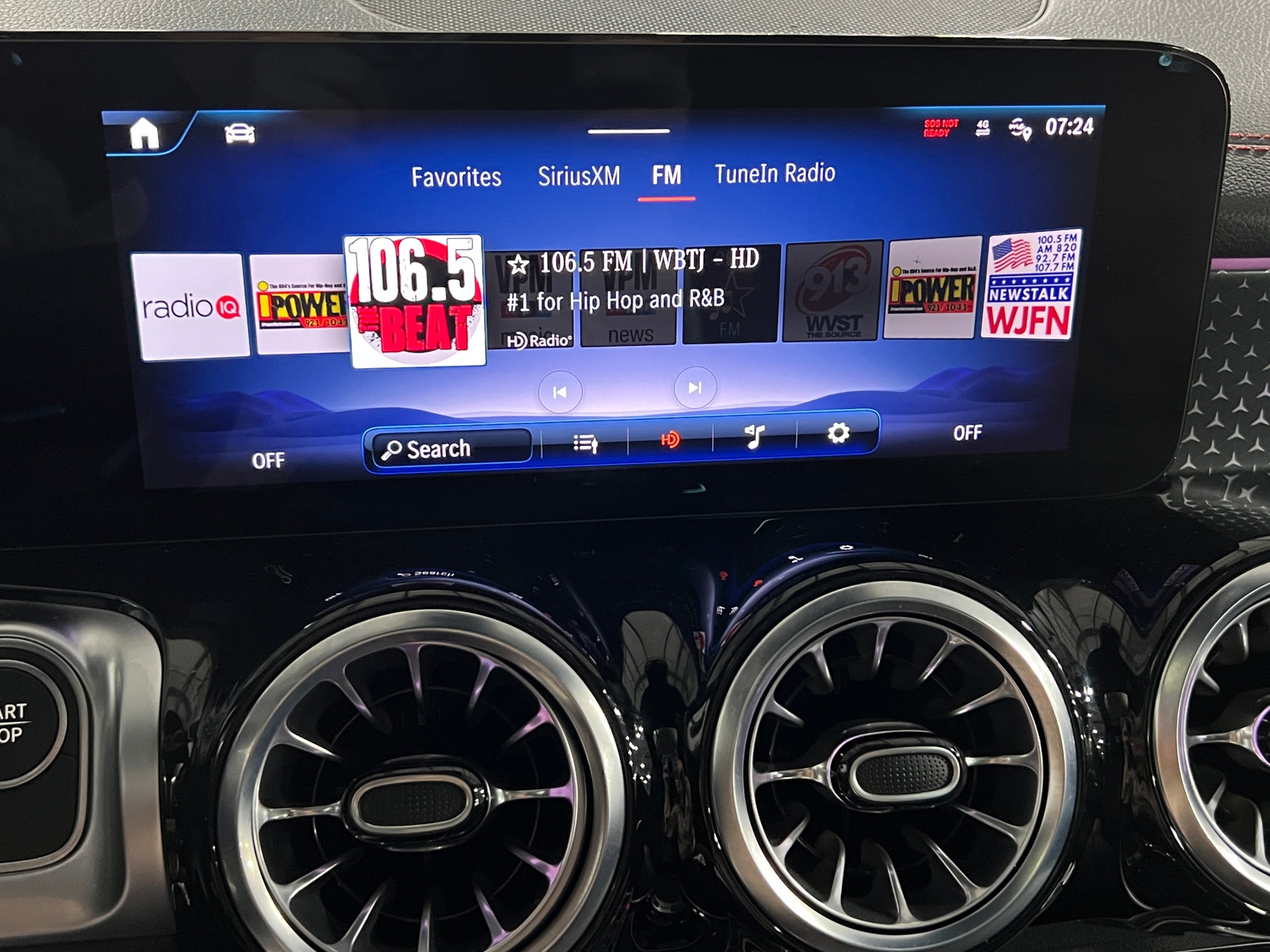 Thumbnail: 2024 Mercedes-Benz EQB - 3