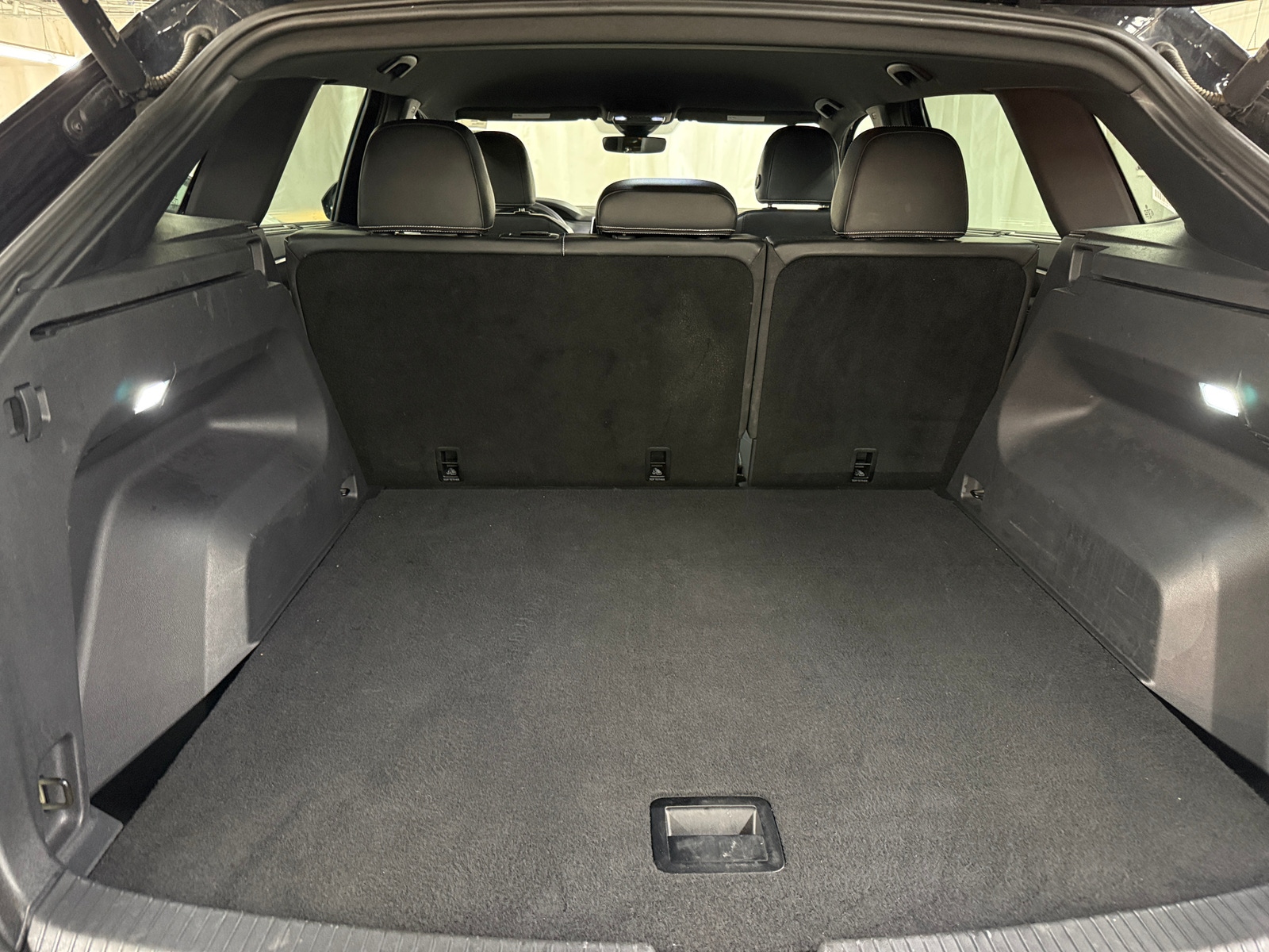 Thumbnail: 2024 Volkswagen Atlas - 6