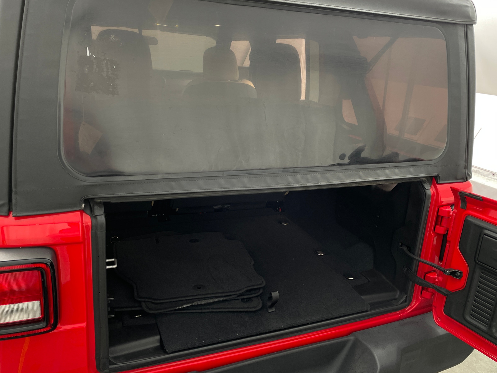 Thumbnail: 2022 Jeep Wrangler - 7